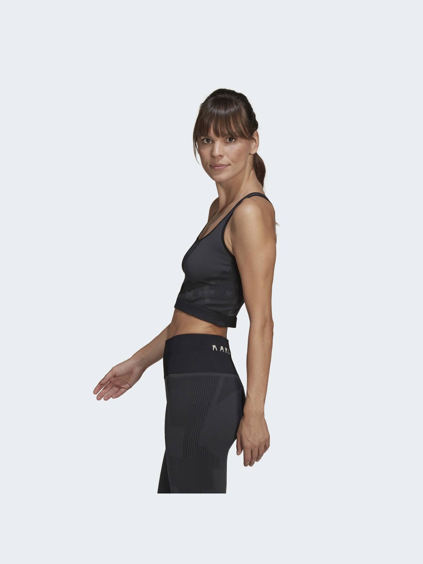 Спортивный топ Adidas модель HB1429 Фото