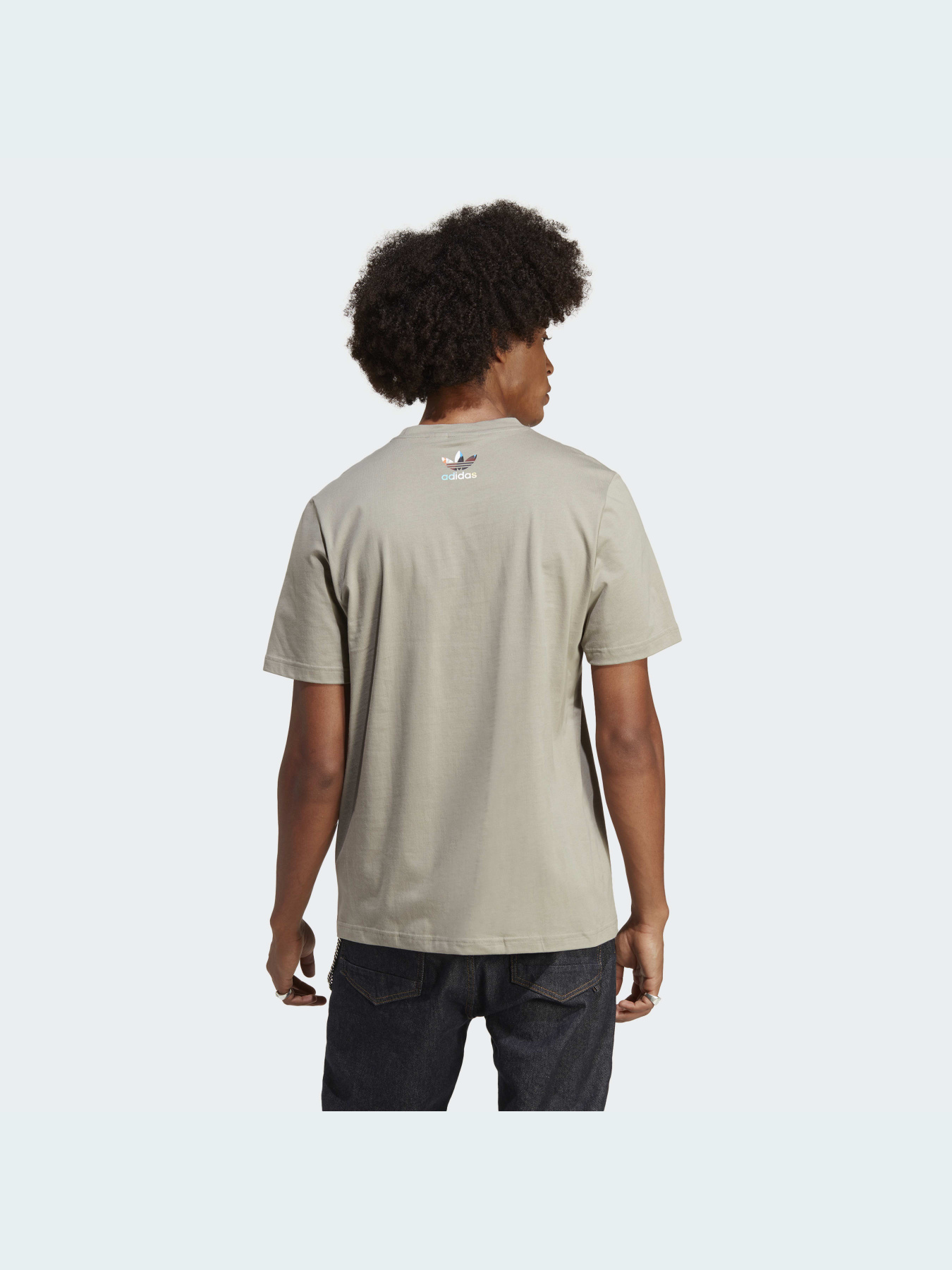 Футболка Adidas Graphics модель IC5728 Фото