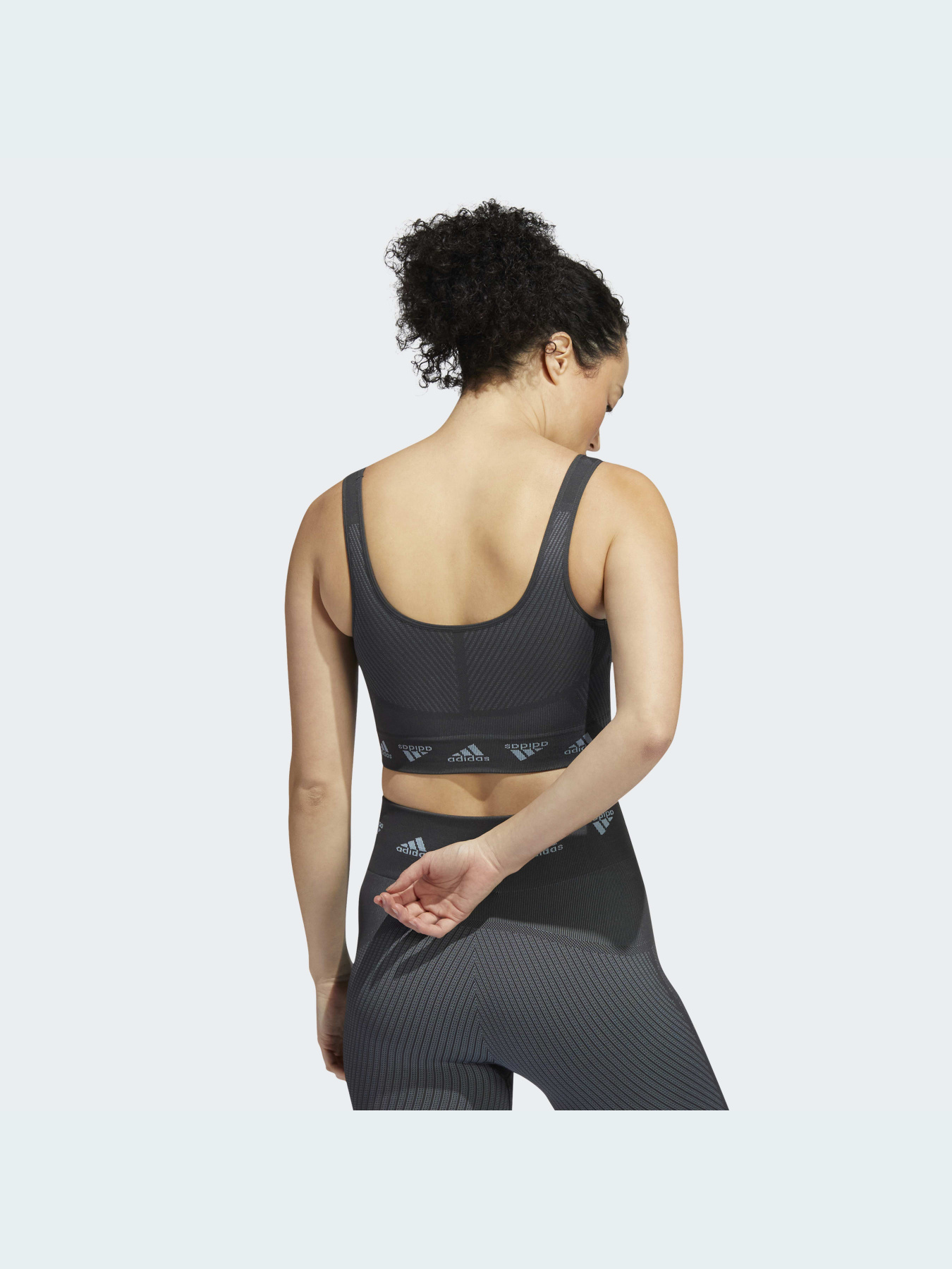 Спортивний топ Adidas модель HE2614 Фото