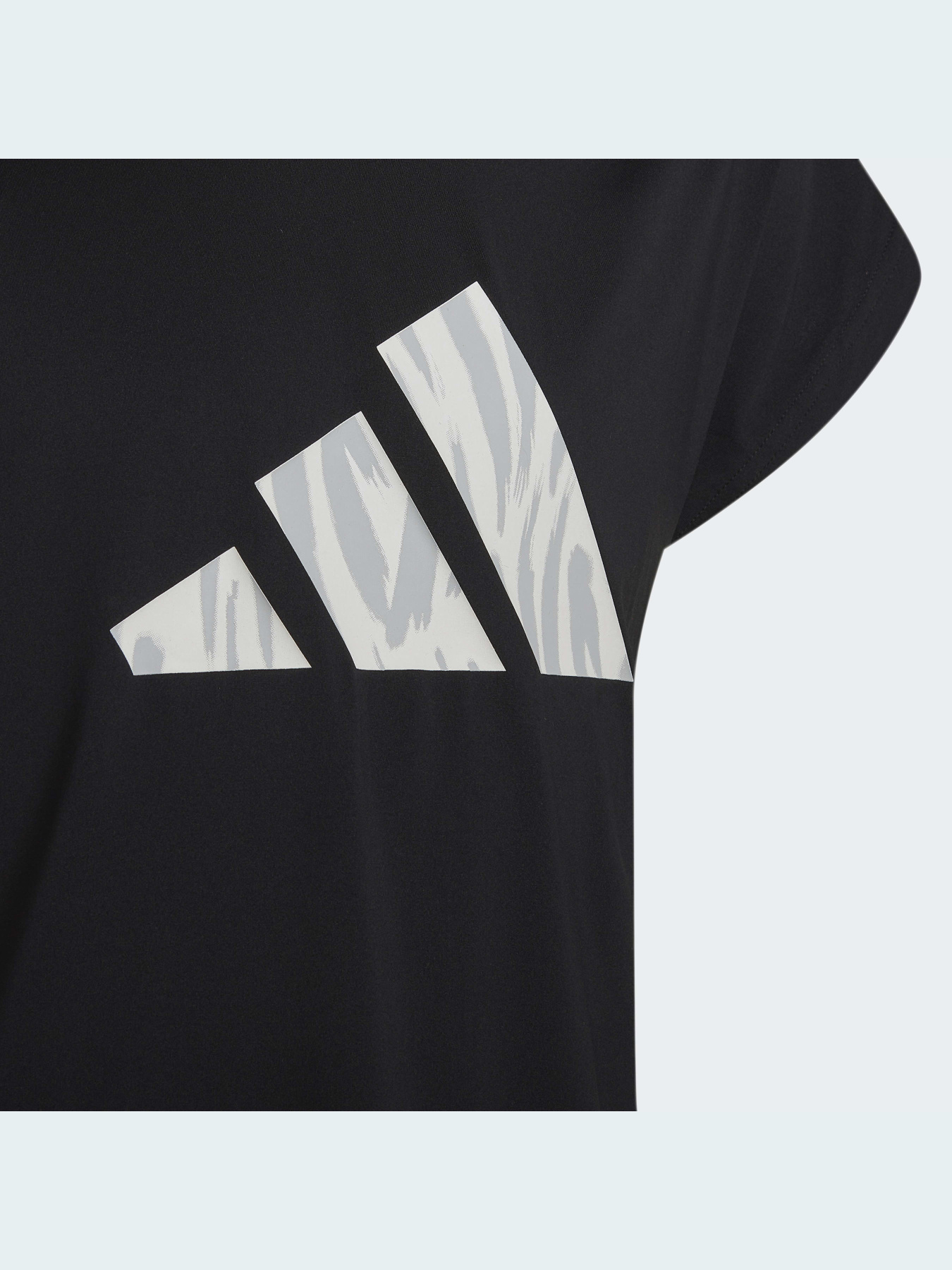 Спортивна футболка Adidas модель HD4350 Спортивна футболка Adidas модель HD4350 Фото