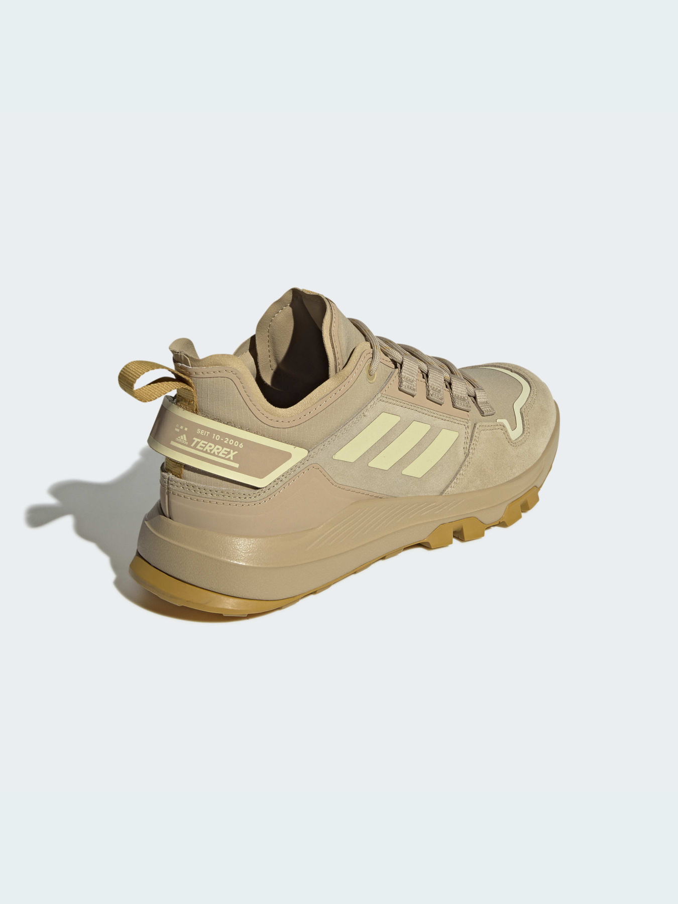 Кроссовки повседневные Adidas модель GZ3032 Фото