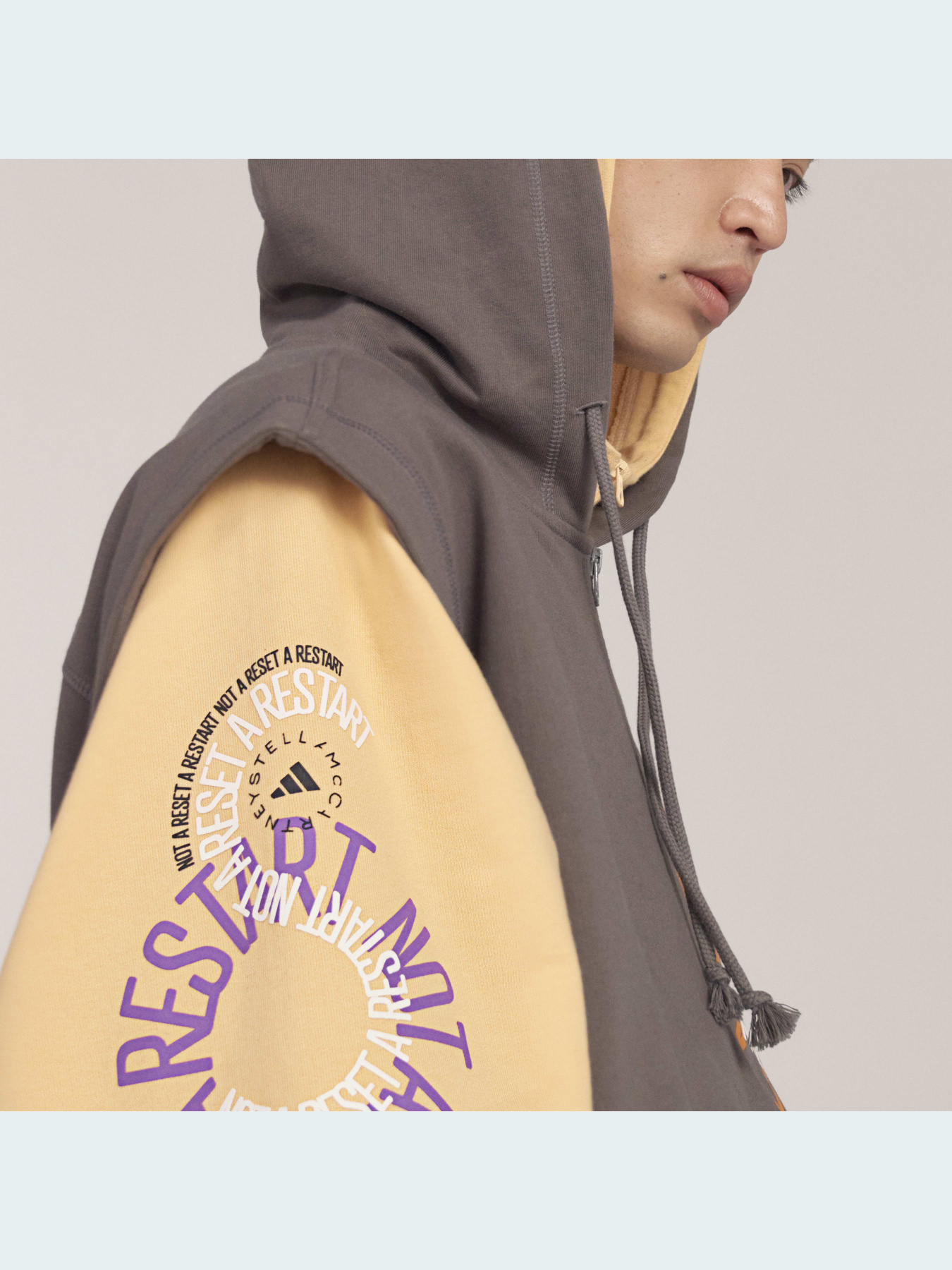 Жилет Adidas модель IB5905 Фото