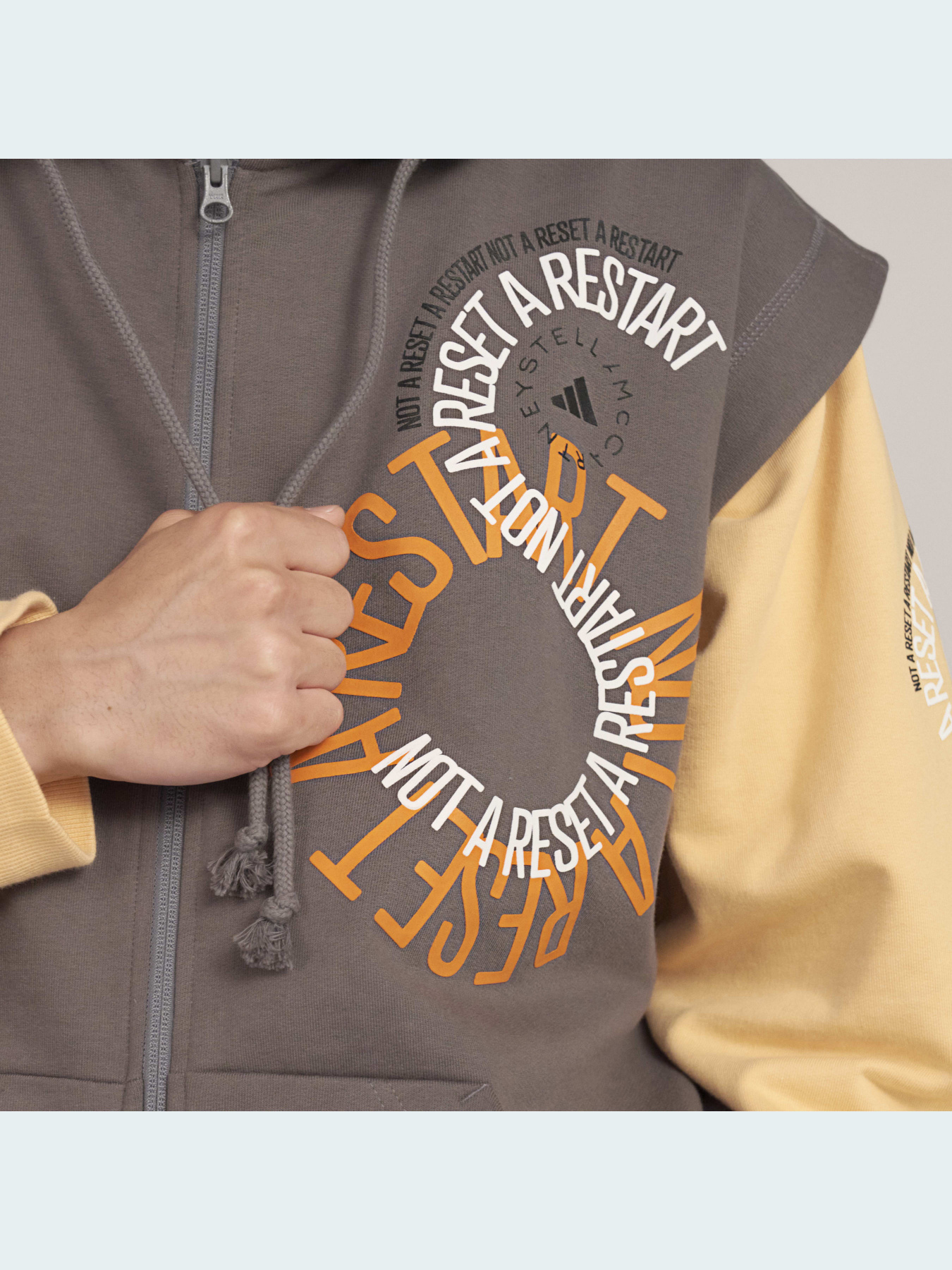 Жилет Adidas модель IB5905 Фото