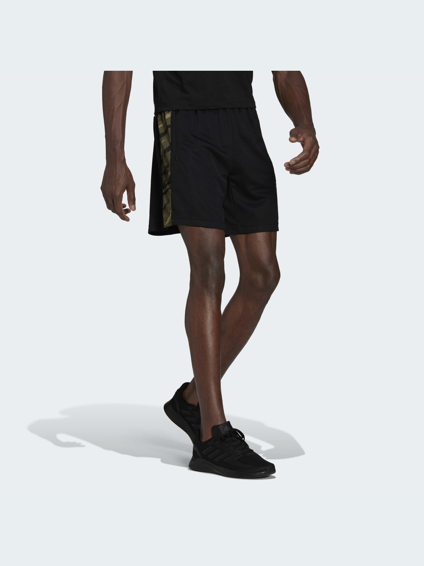 Шорты спортивные Adidas модель HD4320 Шорты спортивные Adidas модель HD4320 Фото