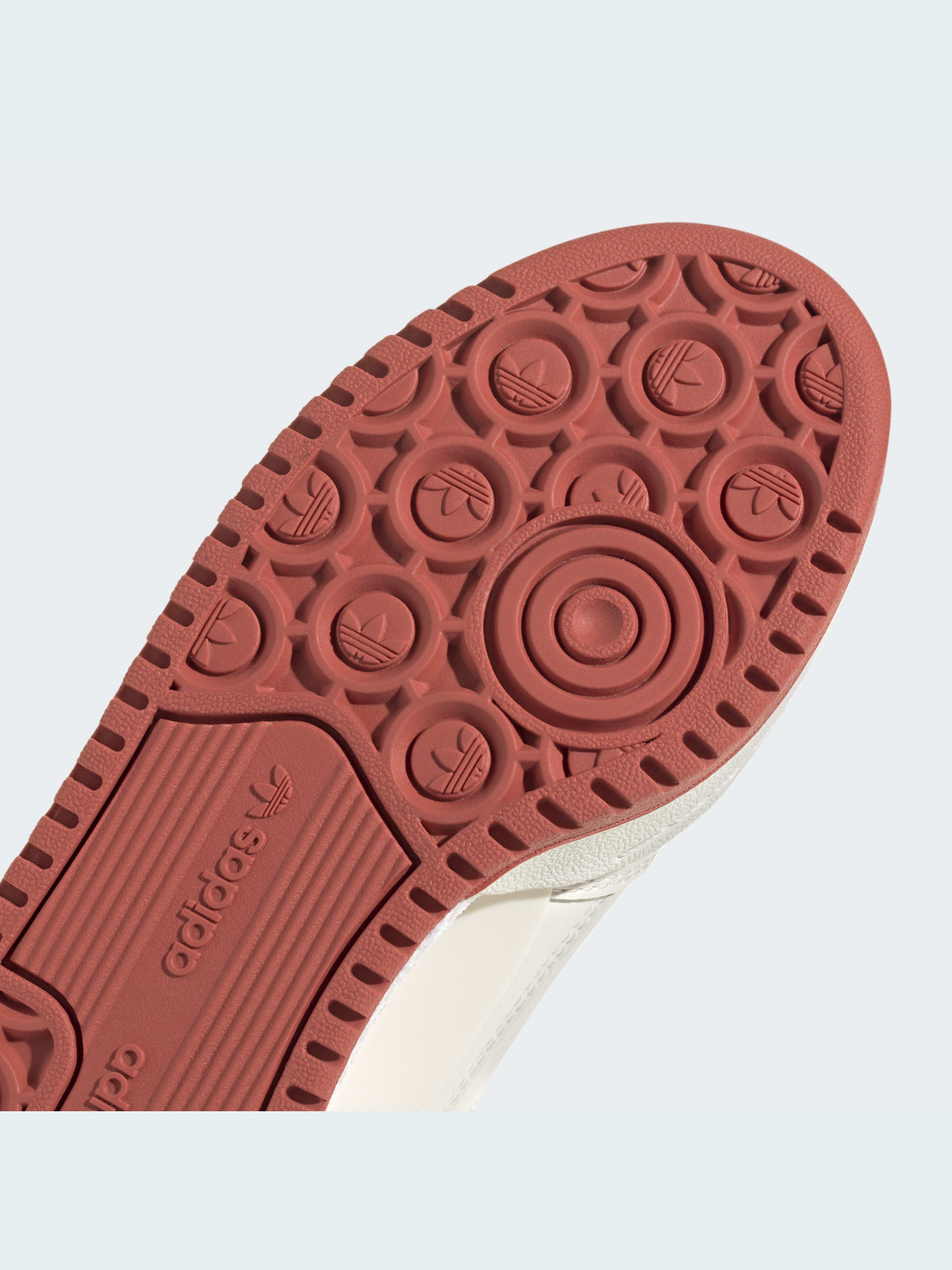 Кроссовки Adidas Forum модель GX7292 Фото