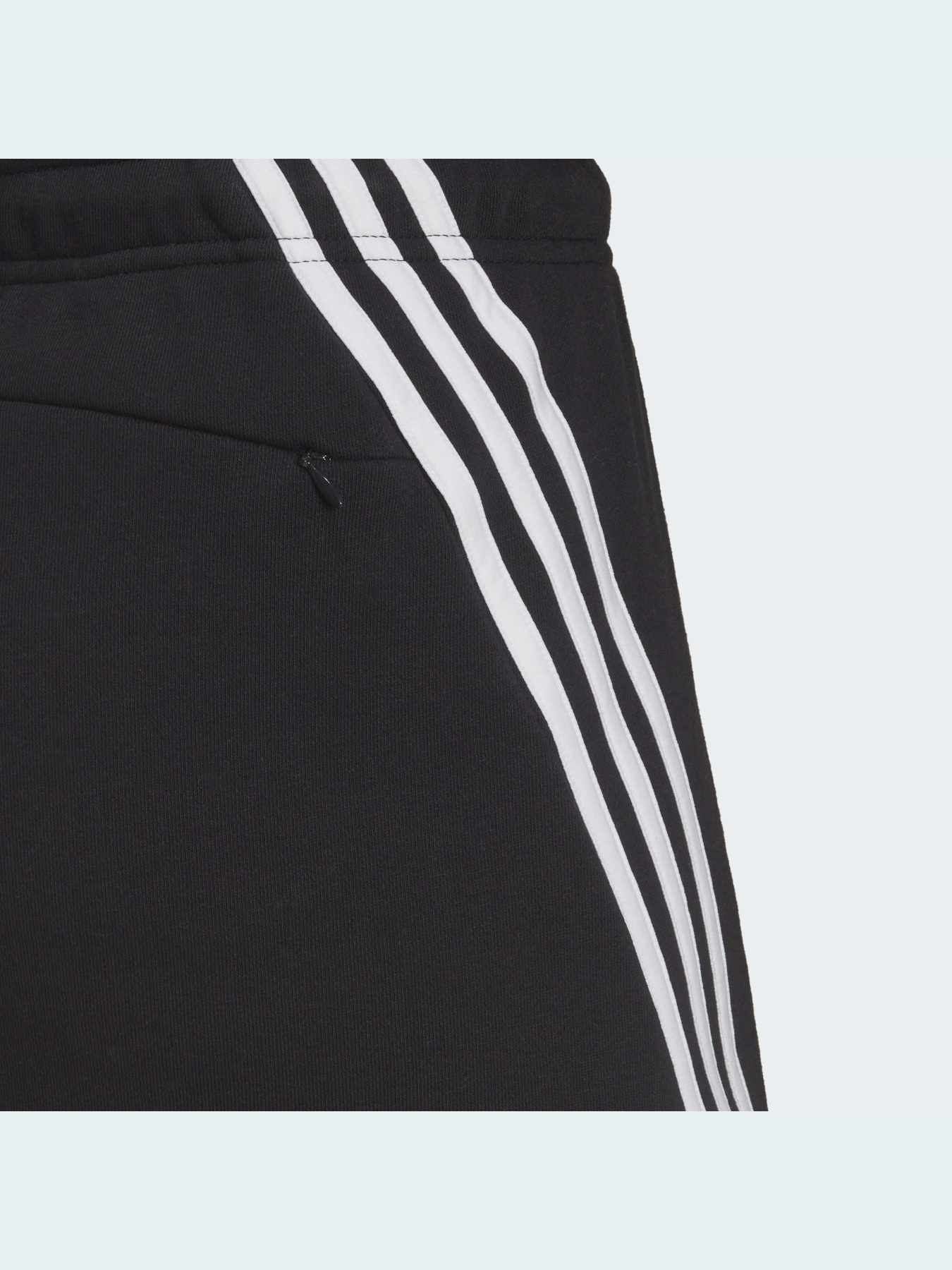 Повседневные шорты Adidas 3 Stripes модель H57305 Повседневные шорты Adidas 3 Stripes модель H57305 Фото