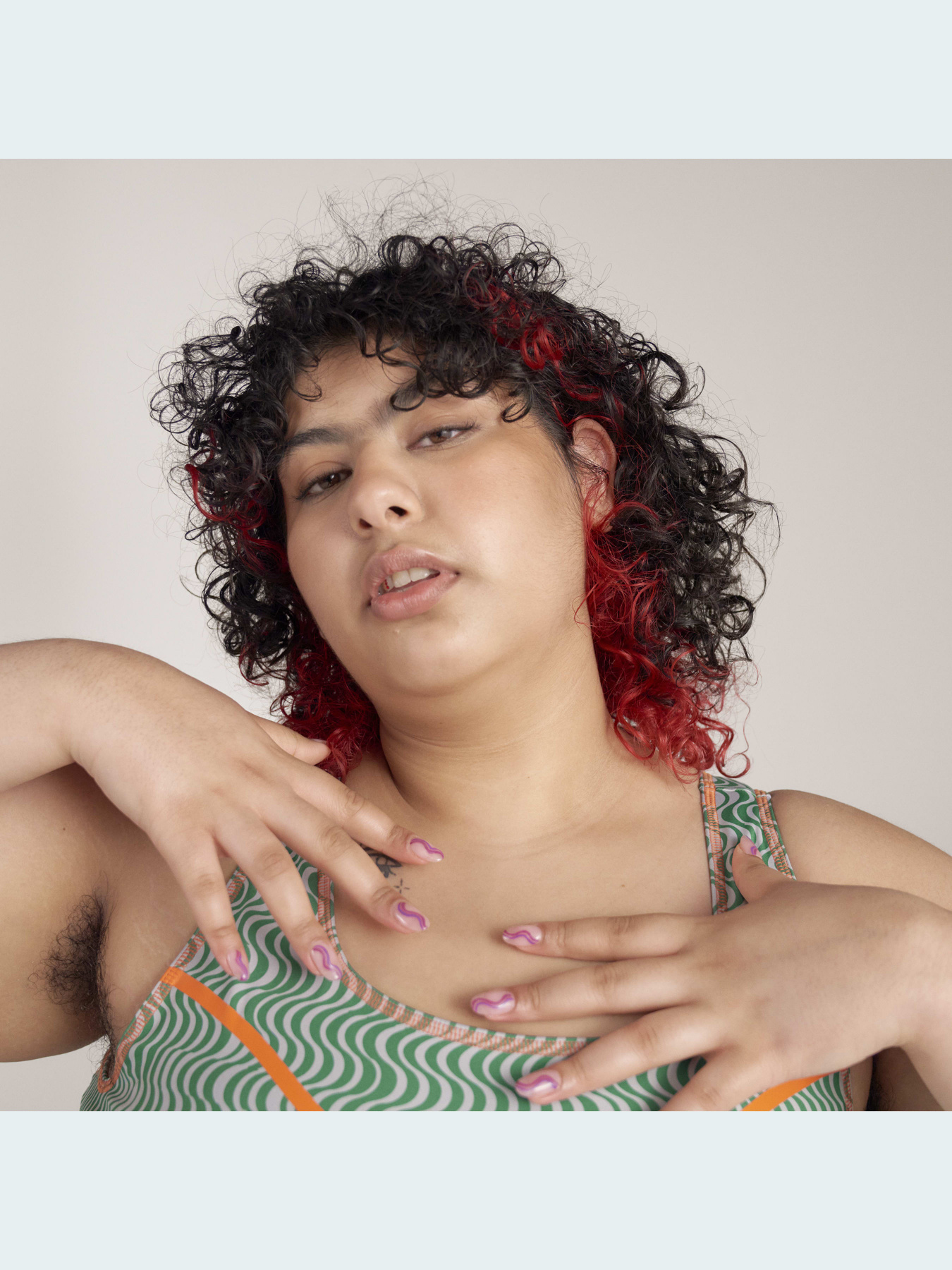 Топ спортивний Adidas модель HI6037 Фото