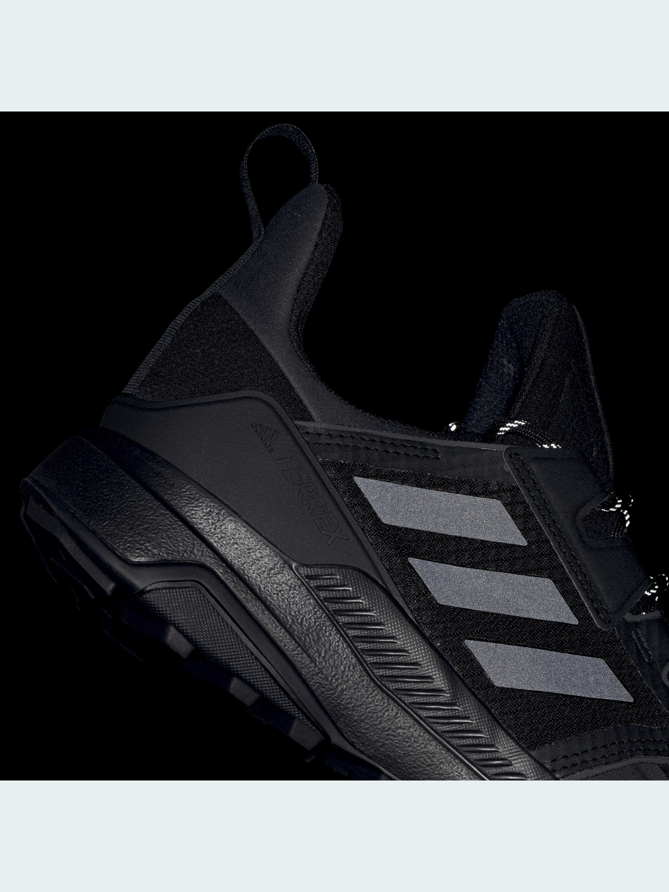 Кроссовки Adidas модель GY6720 Фото