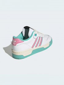 Кроссовки Adidas модель HQ6877 Фото