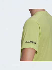 Футболка спортивная Adidas модель H11680 Футболка спортивная Adidas модель H11680 Фото