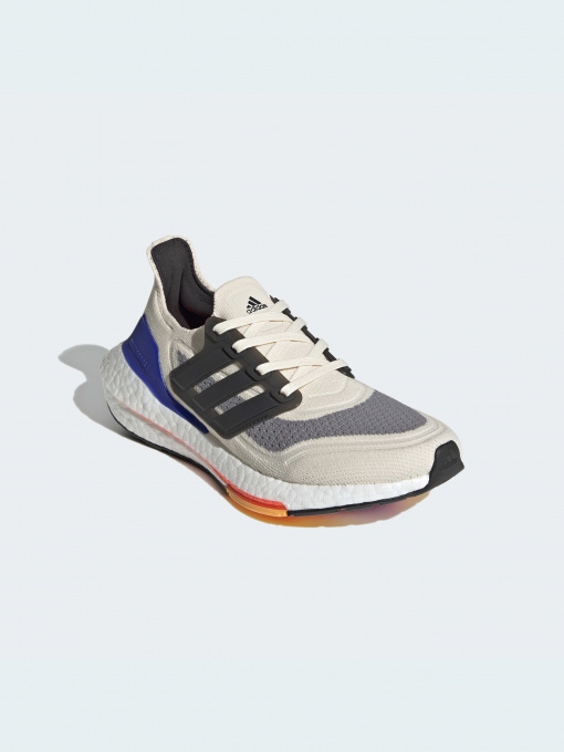 Кросівки для бігу Adidas Ultraboost модель GX2558 Фото