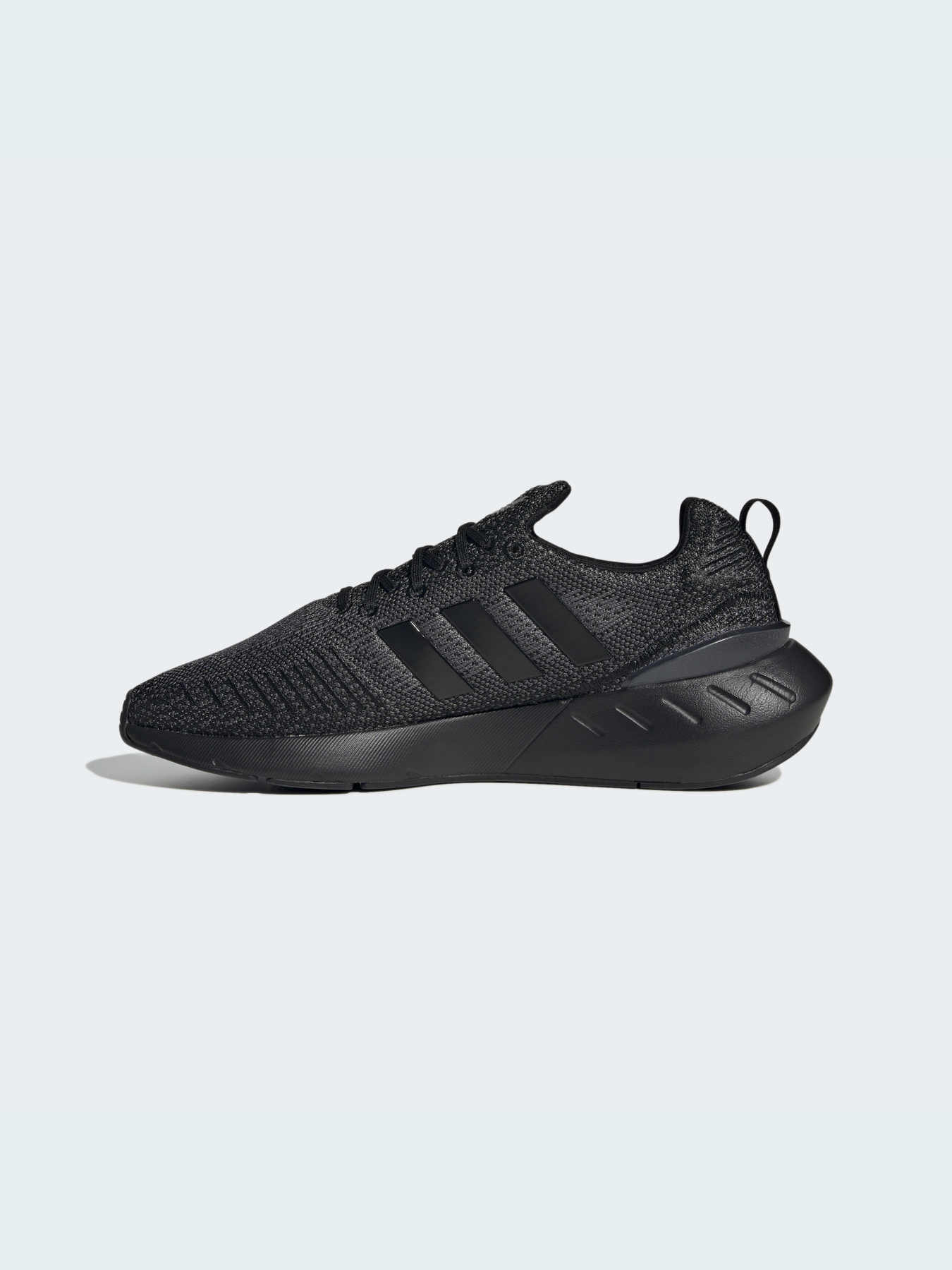 Кросівки повсякденні Adidas Swift модель GZ3500 Фото