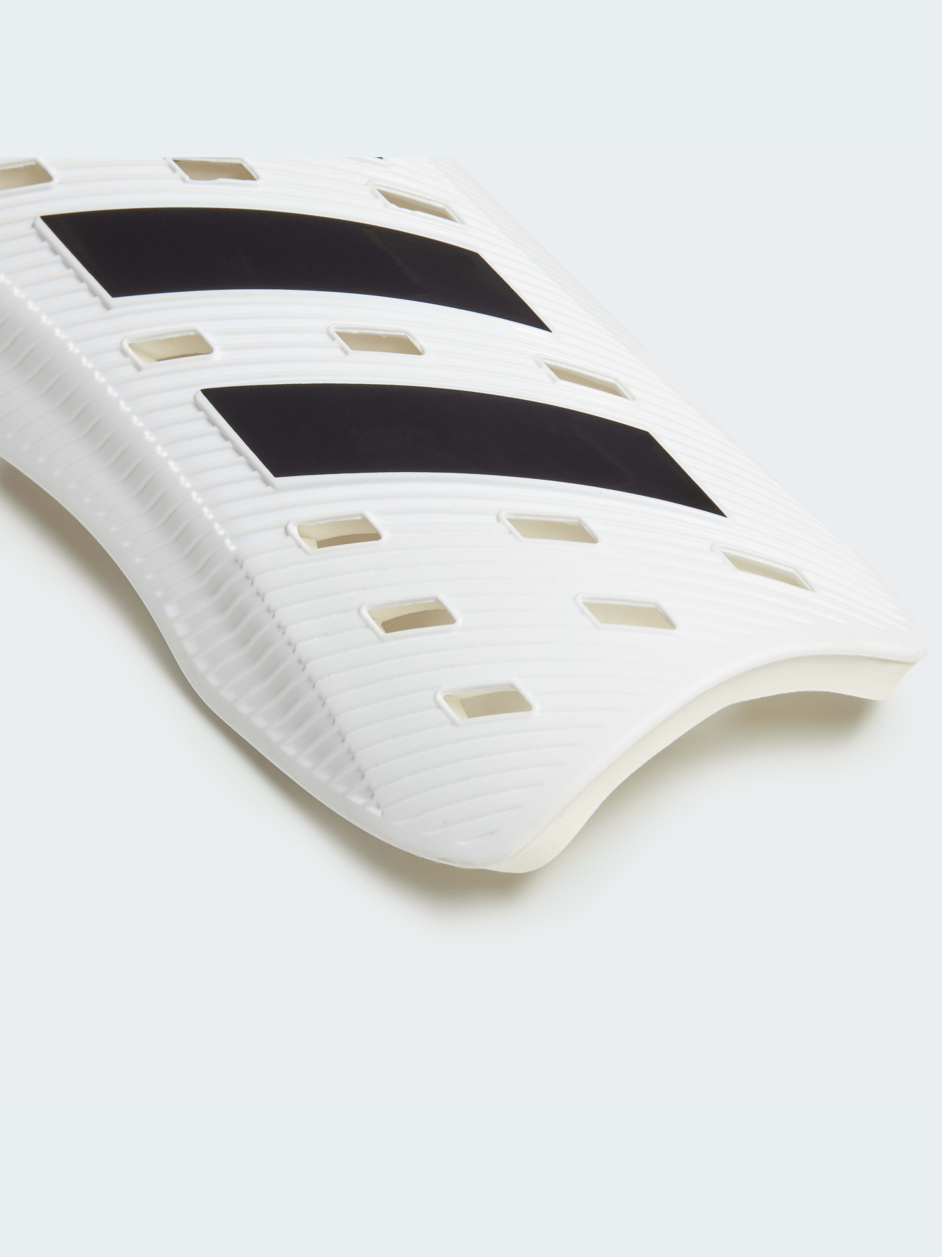 Щитки Adidas Tiro модель GJ7756 Фото