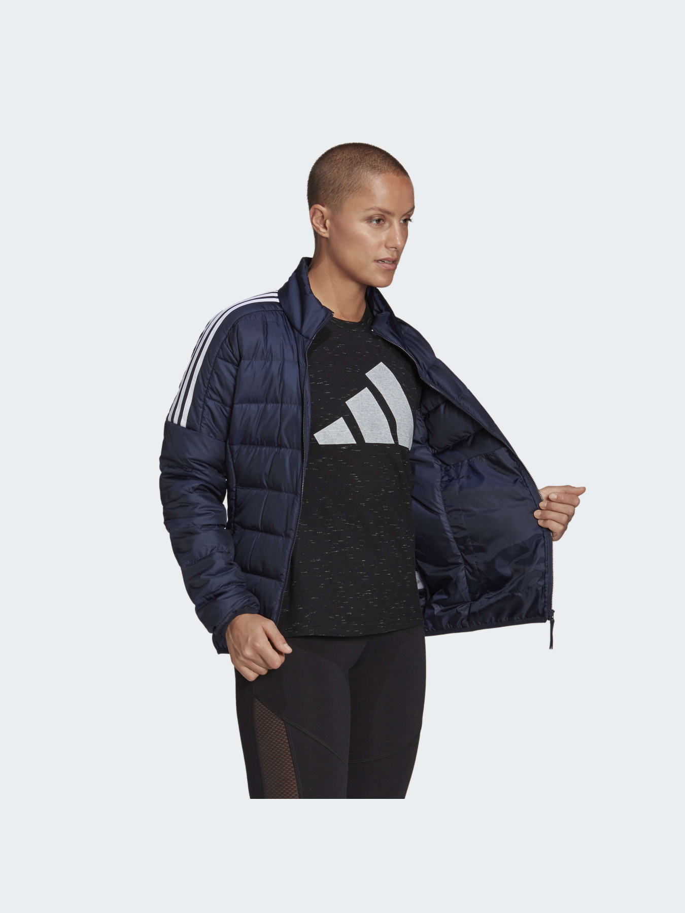 Пуховик Adidas модель GT9160 Пуховик Adidas модель GT9160 Фото