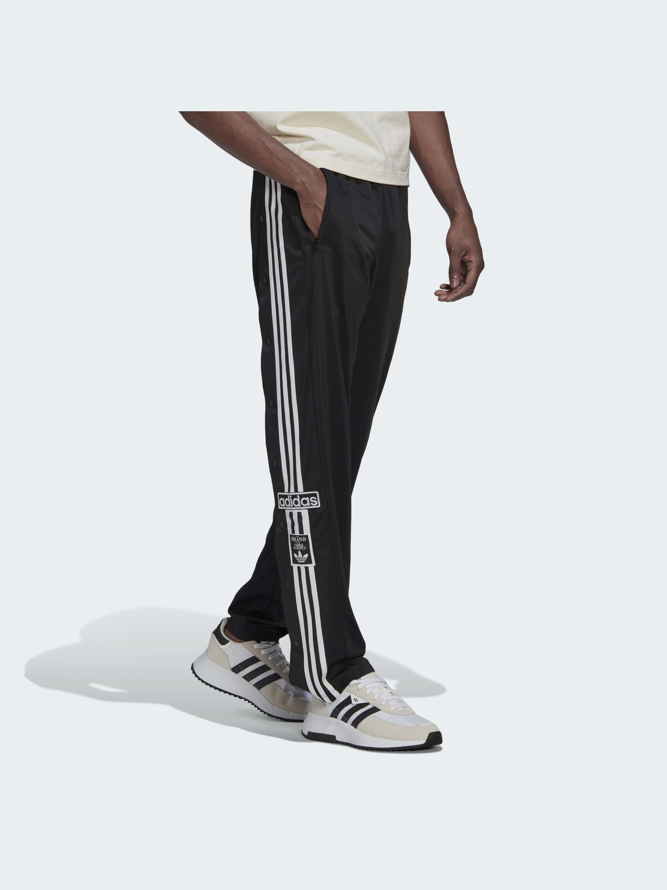 Штани спортивні Adidas Adicolor модель HN6098 Фото