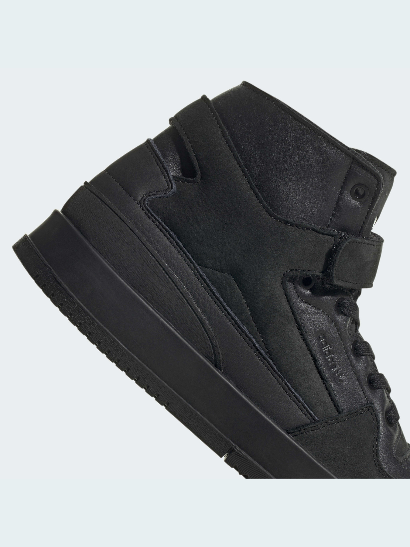 Кросівки повсякденні Adidas Forum модель GY5799 Фото