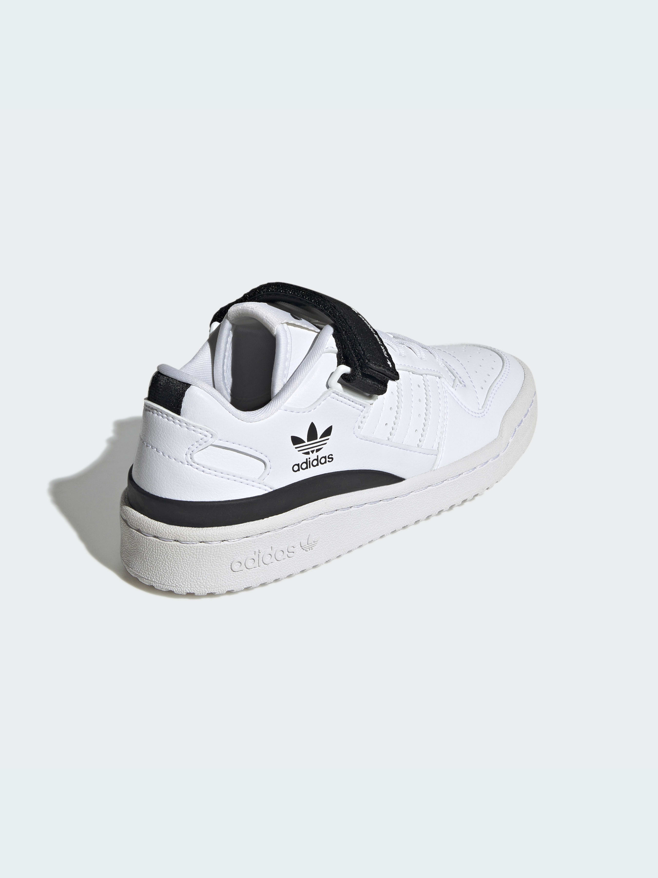 Кросівки повсякденні Adidas Forum модель GZ0813 Фото