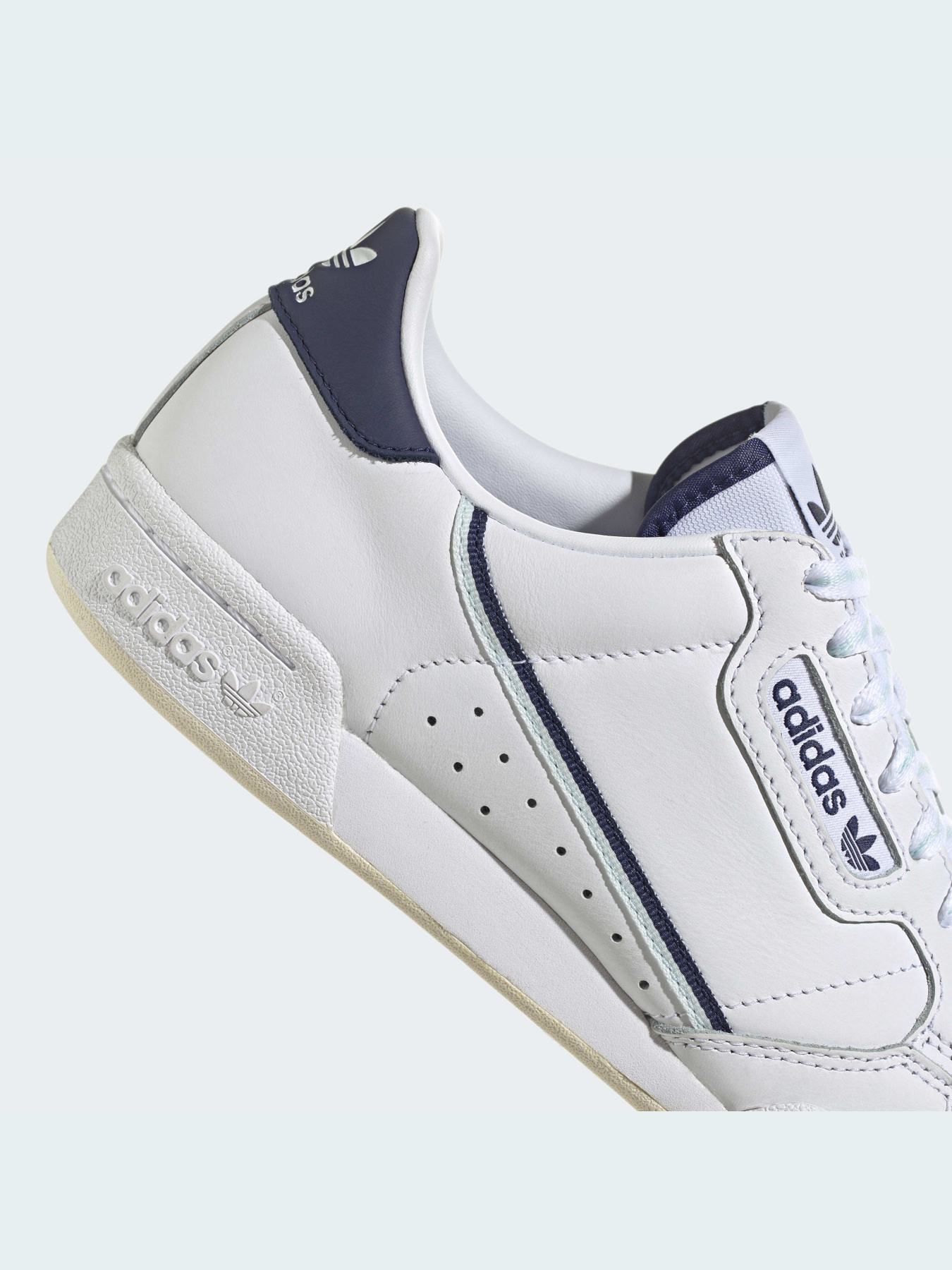 Кроссовки повседневные Adidas модель GX4456 Фото