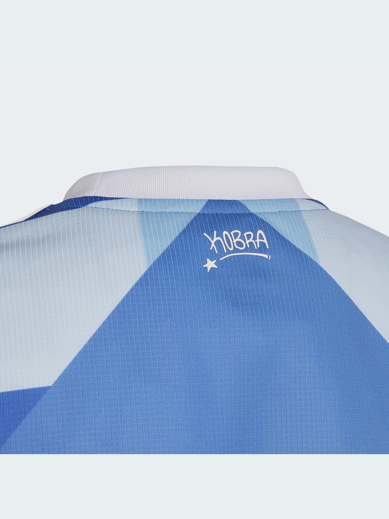 Футболка спортивная Adidas модель HM6518 Фото