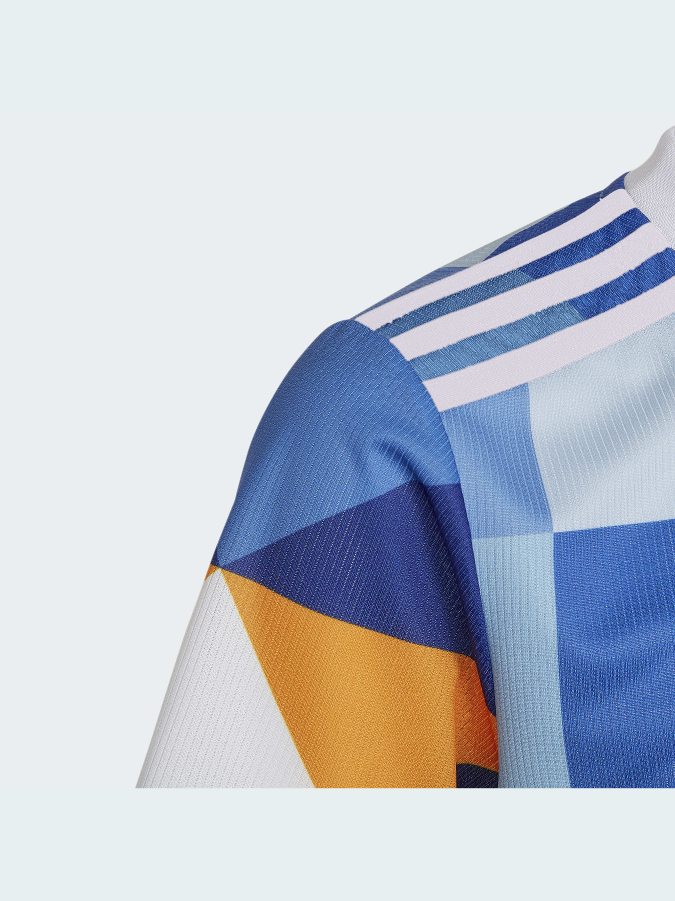 Спортивная футболка Adidas модель HM6518 Фото