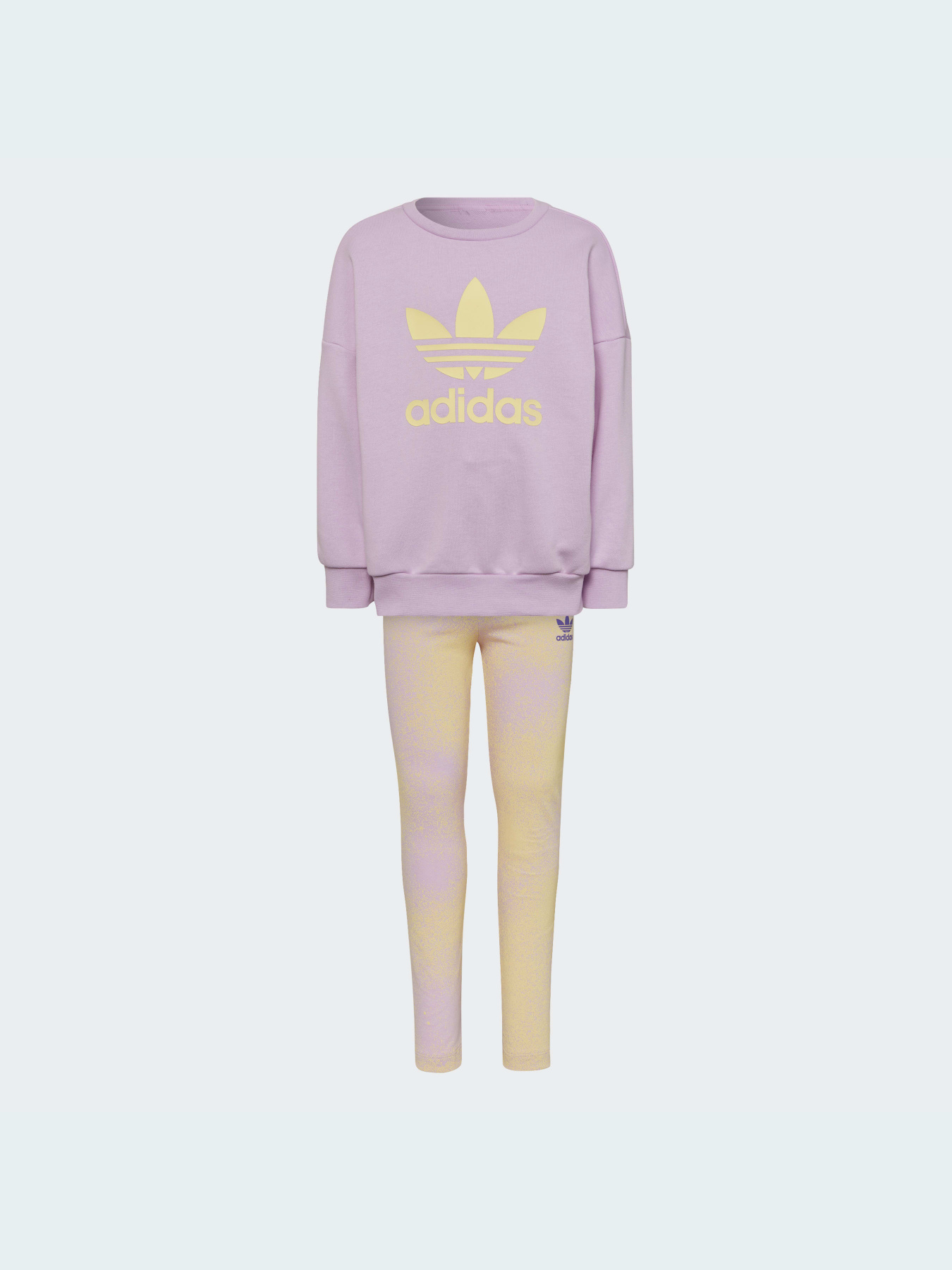 Повседневный костюм Adidas модель HK2945 Фото