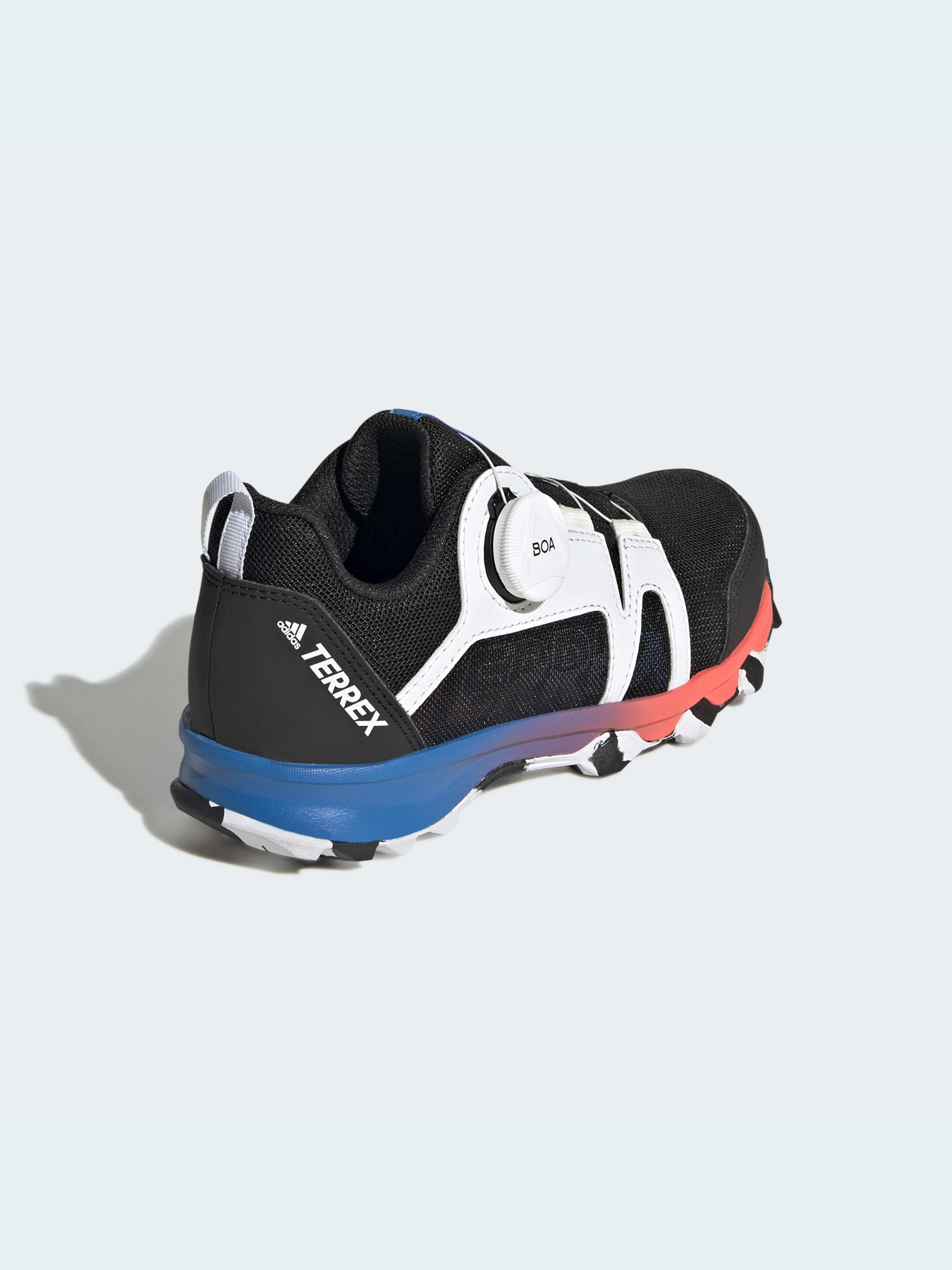 Кроссовки Adidas модель GY7666 Фото