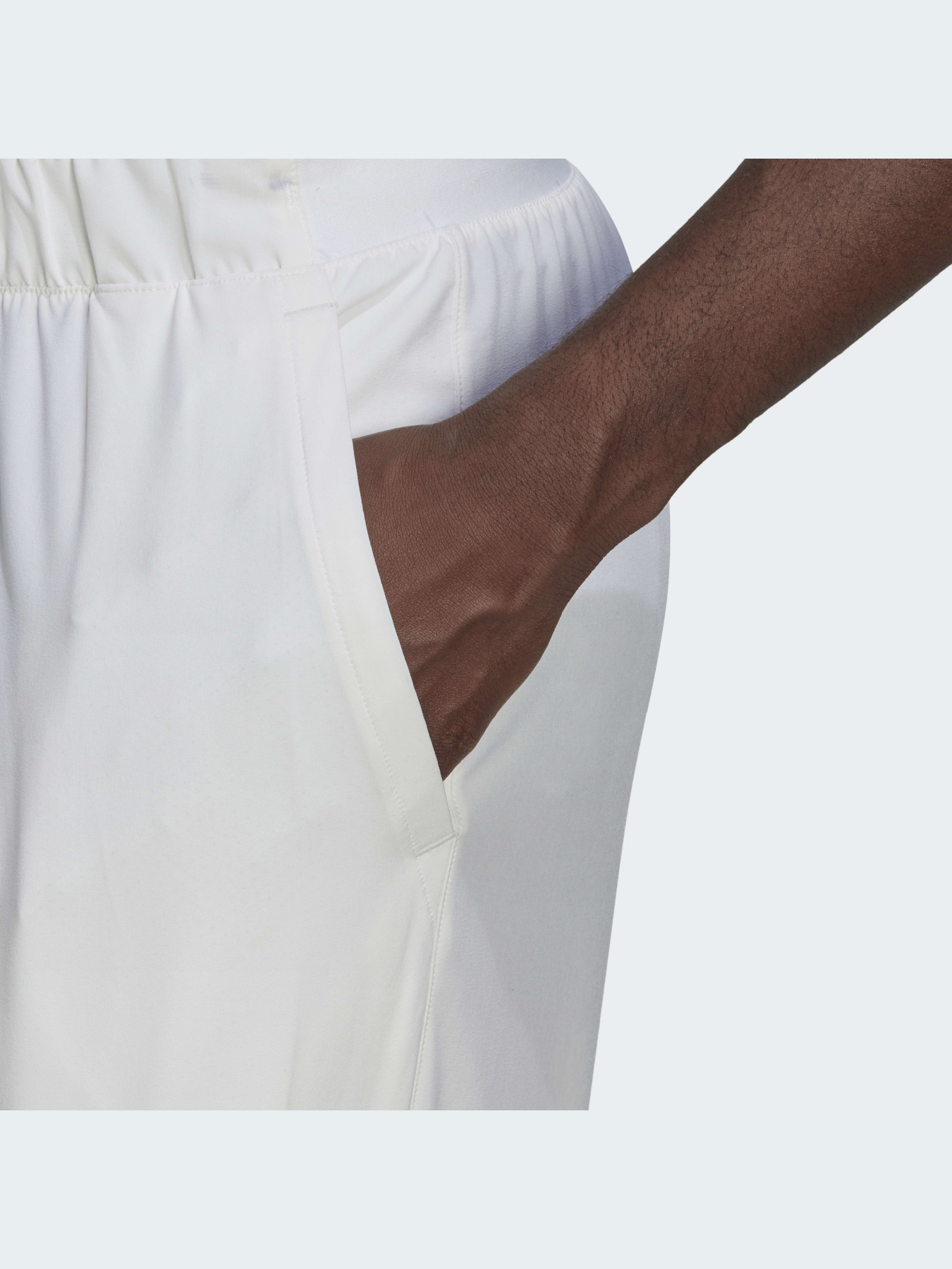 Спортивні шорти Adidas модель GH7222 Фото