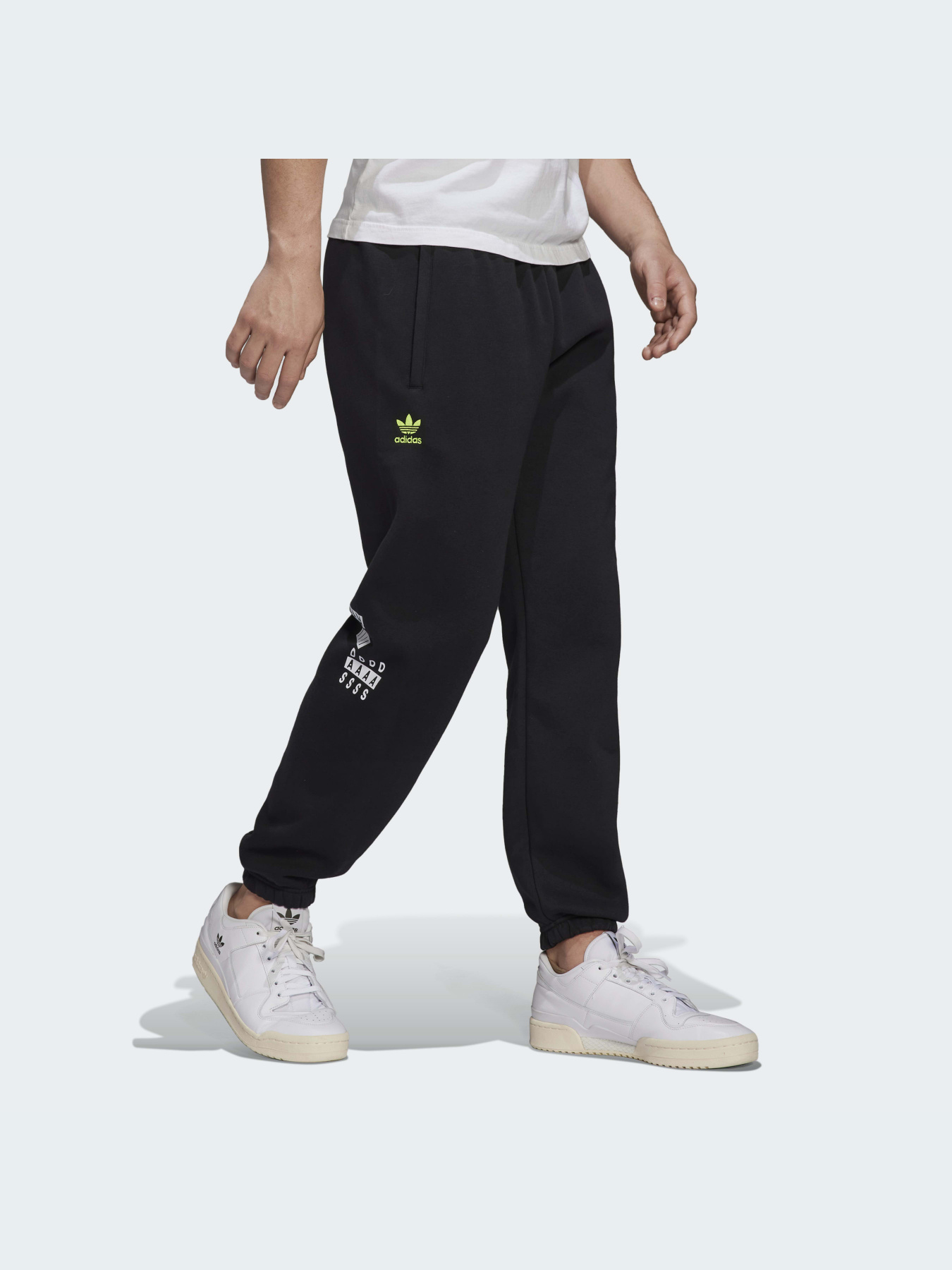 Джоггеры Adidas Graphics модель HD7389 Фото