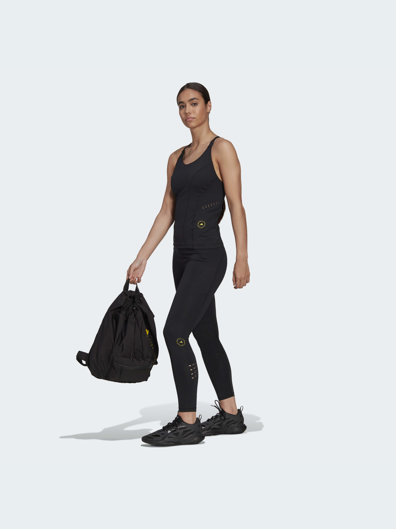 Спортивная майка Adidas модель HI6155 Фото