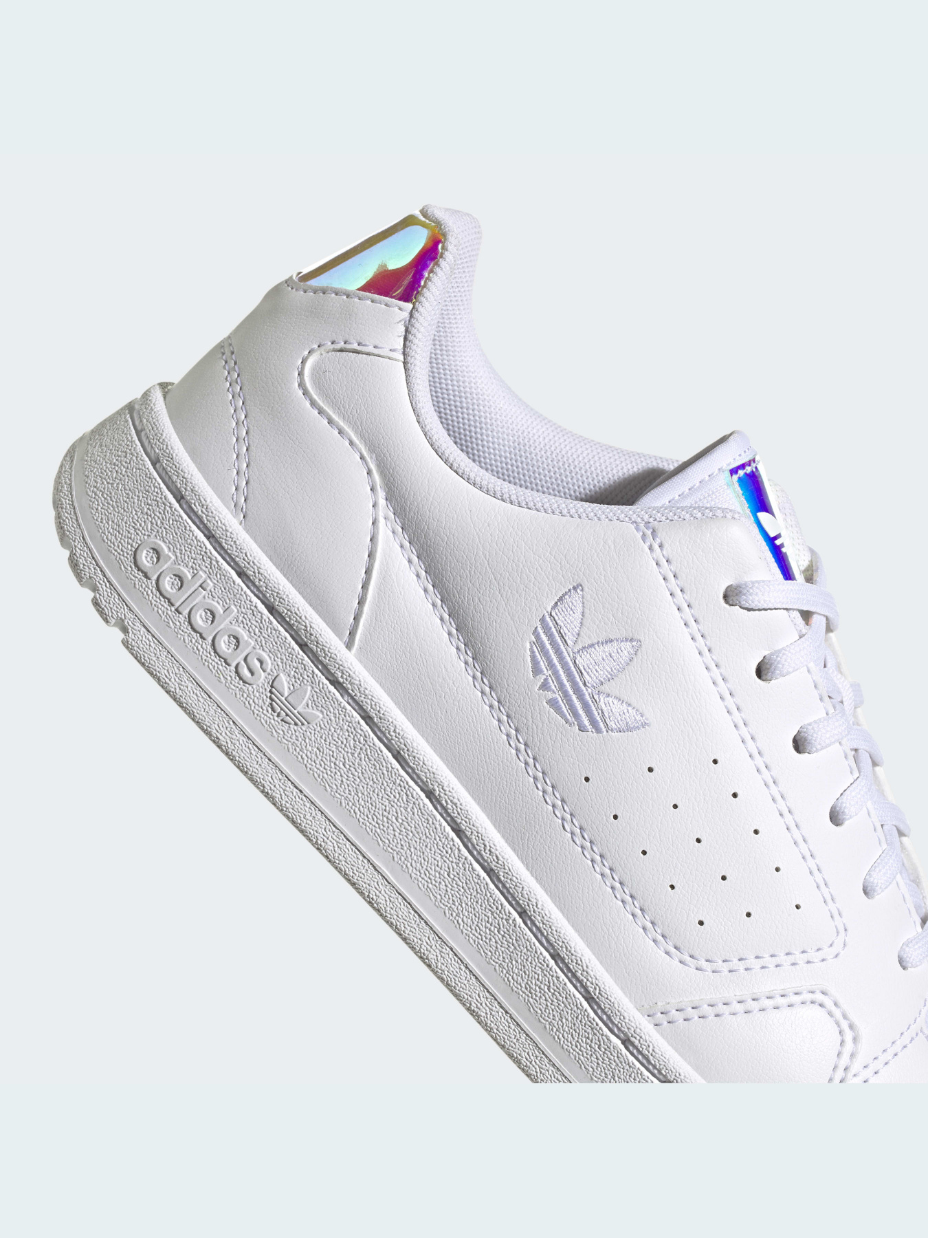 Кроссовки Adidas модель FY9841 Фото