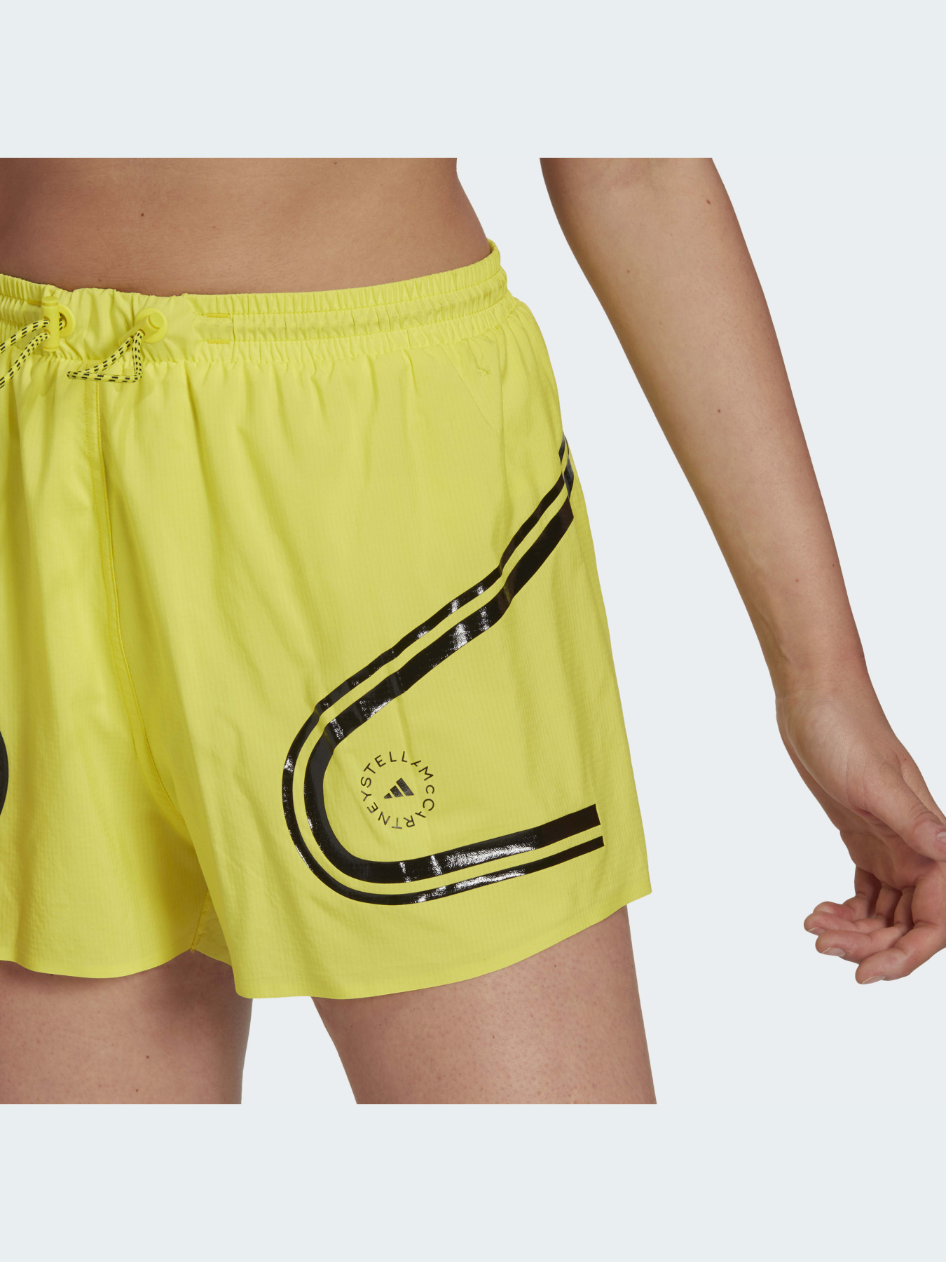 Шорти спортивні Adidas модель HS8196 Фото