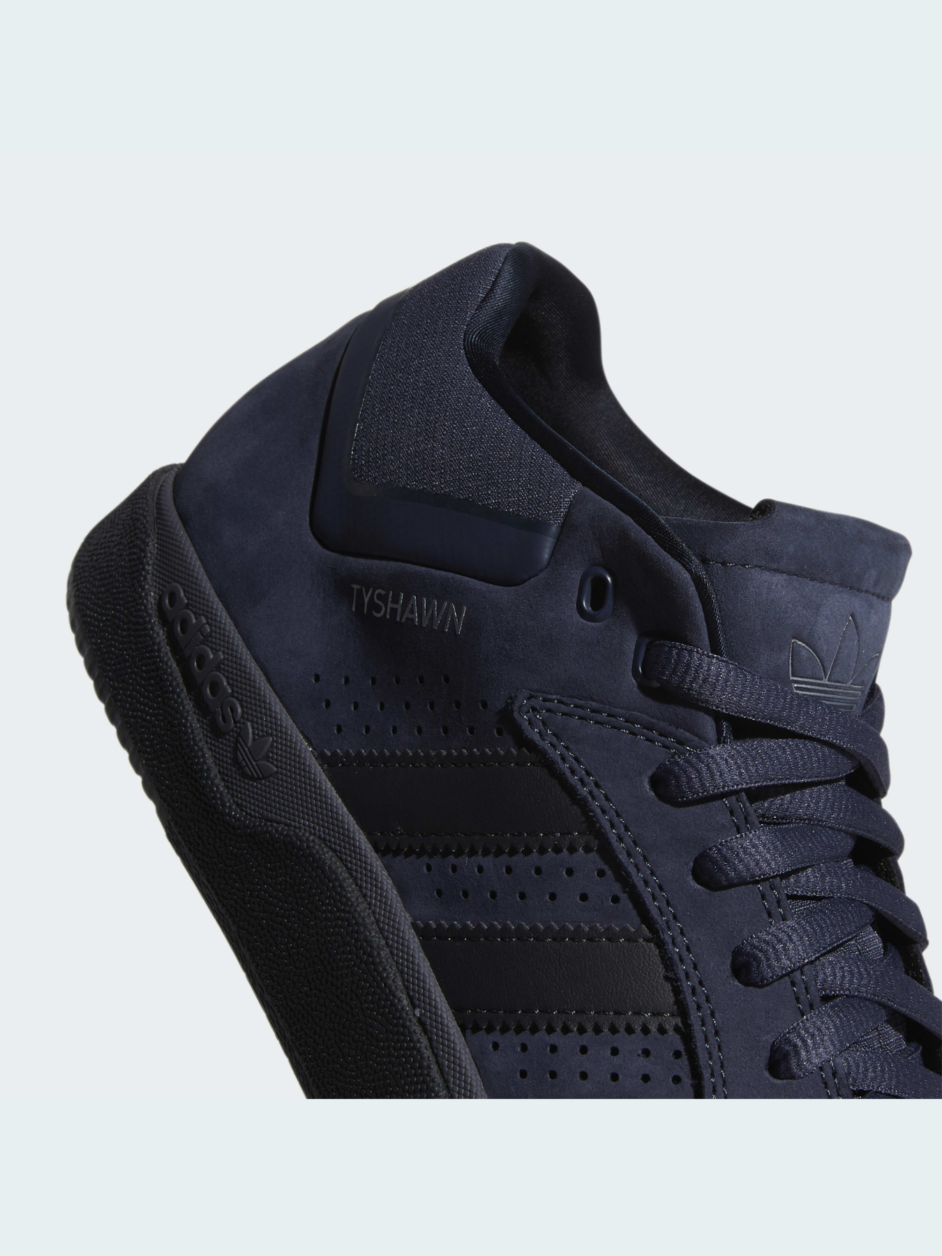 Кеди високі Adidas модель GW3170 Кеди високі Adidas модель GW3170 Фото