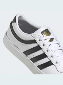 Кроссовки Adidas модель H04641 Фото