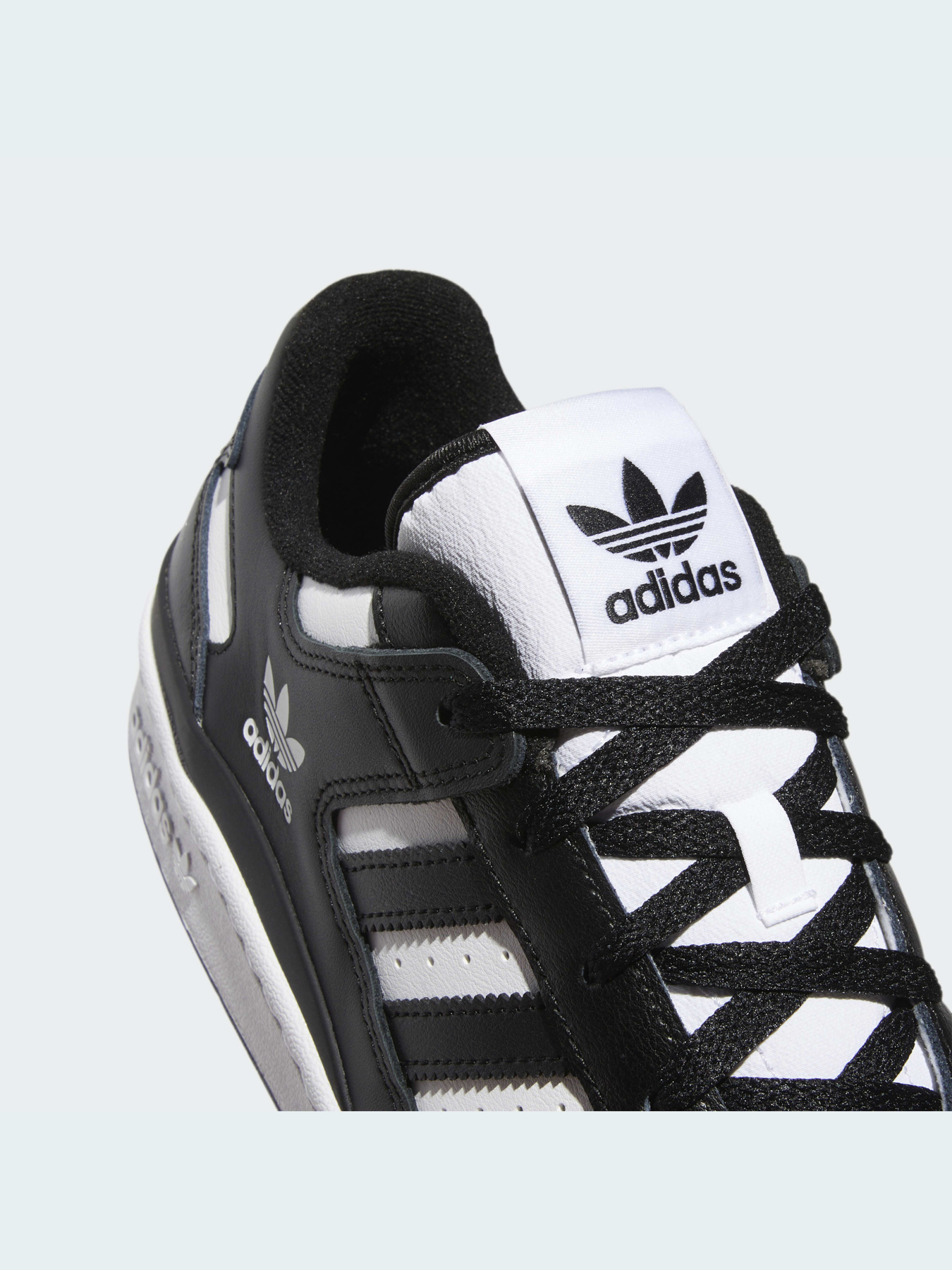 Кроссовки Adidas Forum модель HQ1494 Фото