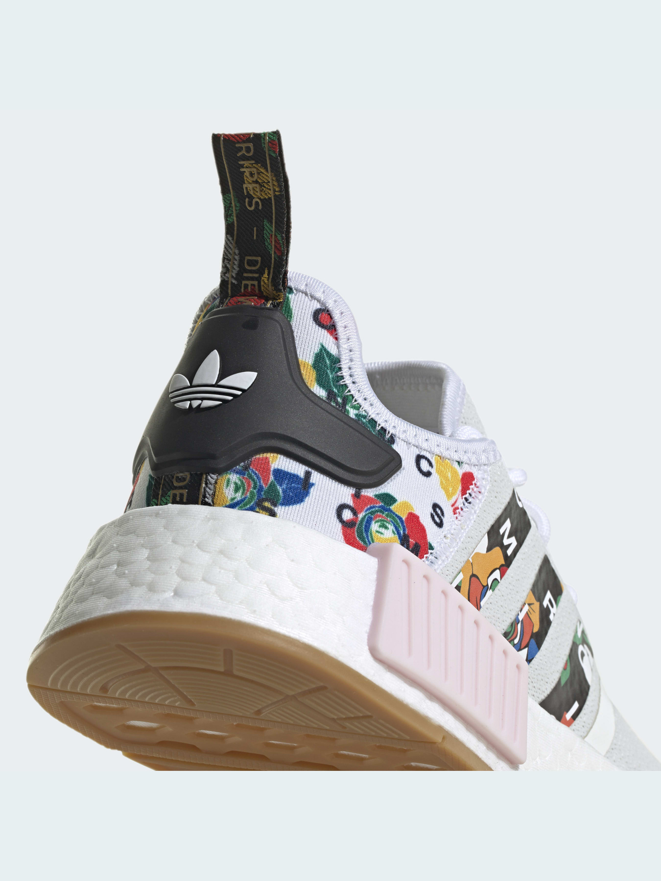 Кросівки Adidas NMD модель GW0563 Фото