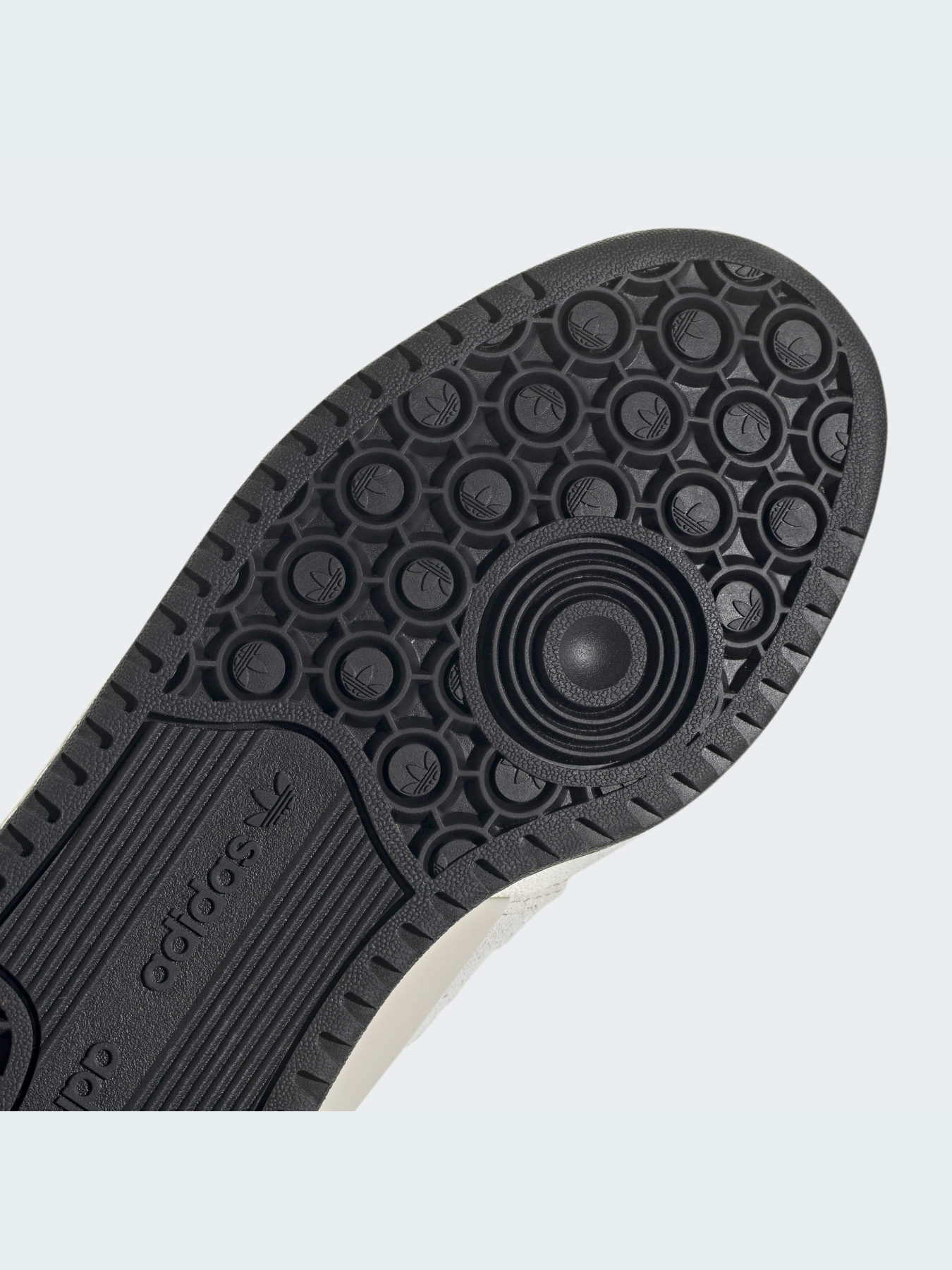 Кроссовки Adidas Forum модель GZ5045 Фото