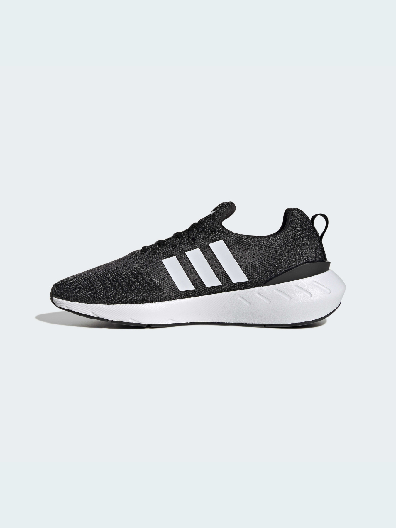 Кроссовки Adidas Swift модель GZ3496 Фото