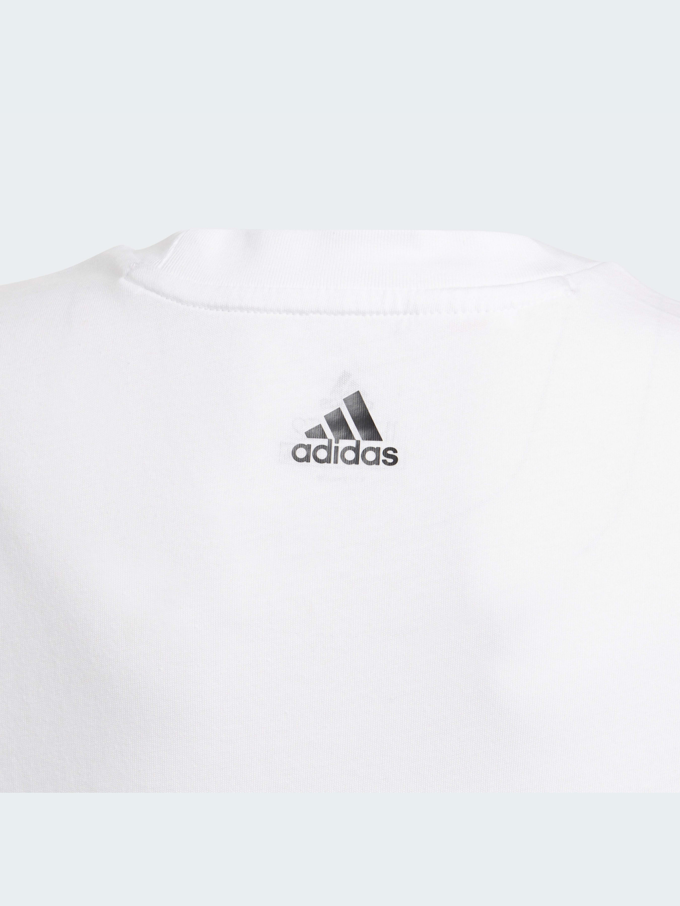 Футболка Adidas модель GN4002 Футболка Adidas модель GN4002 Фото