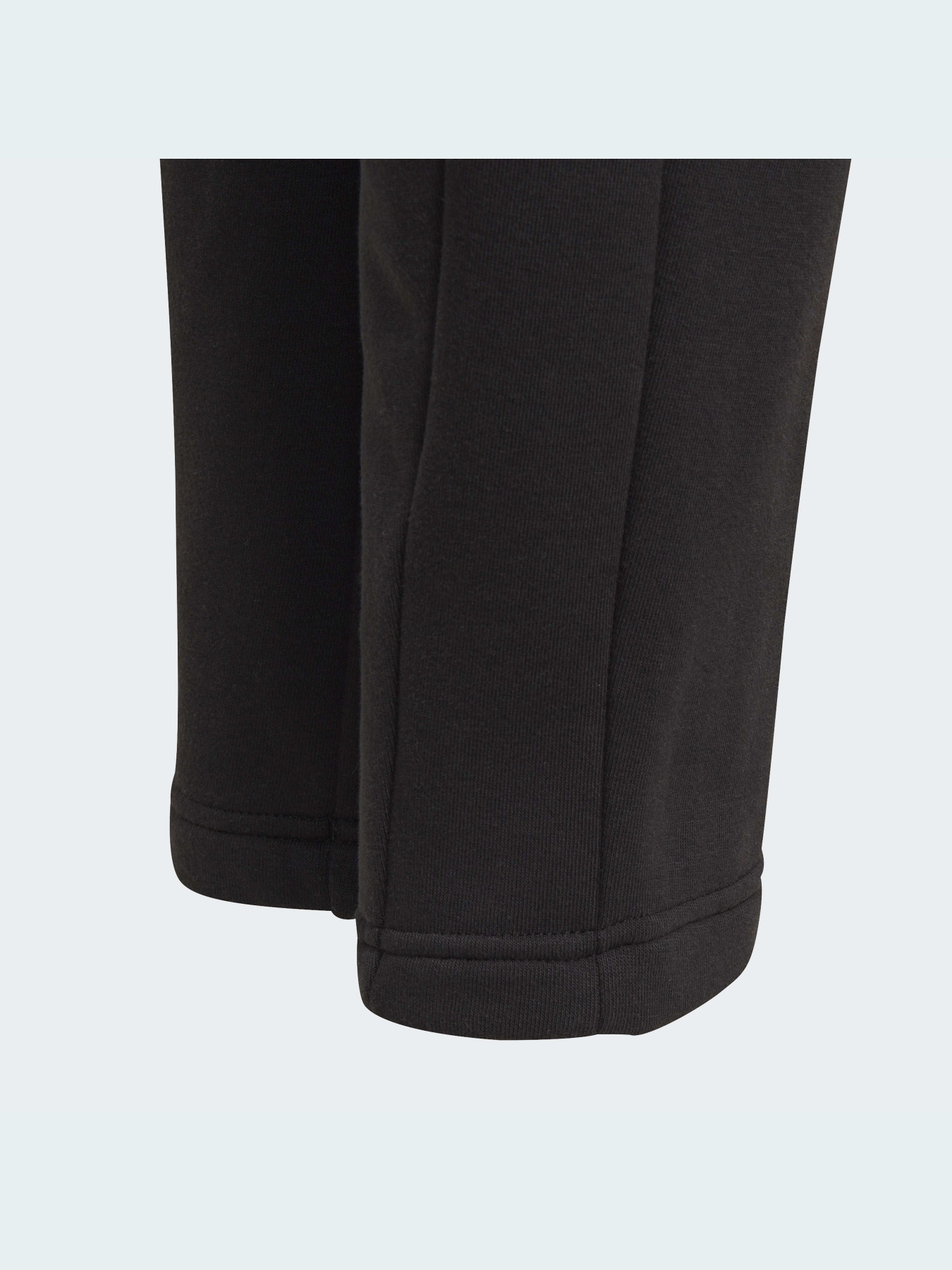 Штаны спортивные Adidas модель GJ6669 Штаны спортивные Adidas модель GJ6669 Фото