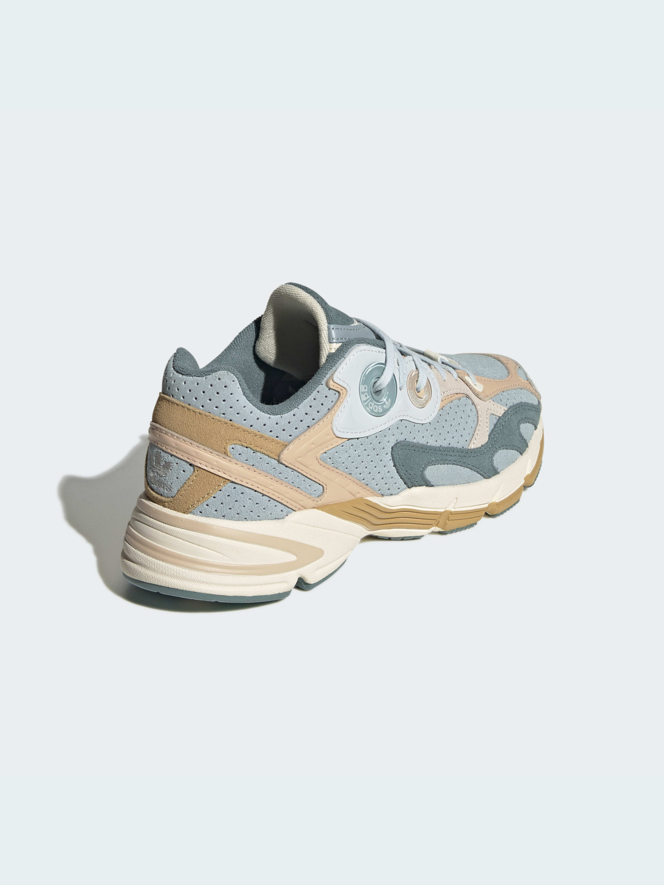 Кроссовки повседневные Adidas Astir модель GZ4339 Кроссовки повседневные Adidas Astir модель GZ4339 Фото