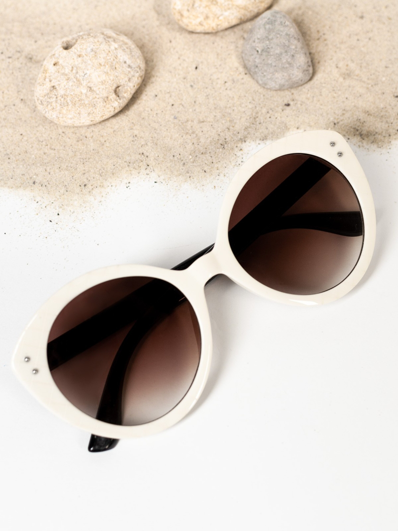 Очки ISSA Plus модель O1-70_milky Фото