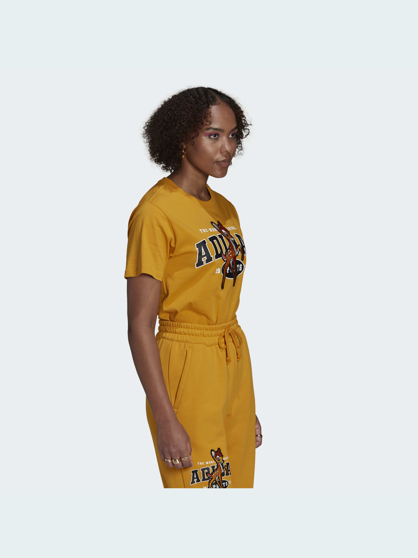 Футболка Adidas модель HE4786 Футболка Adidas модель HE4786 Фото