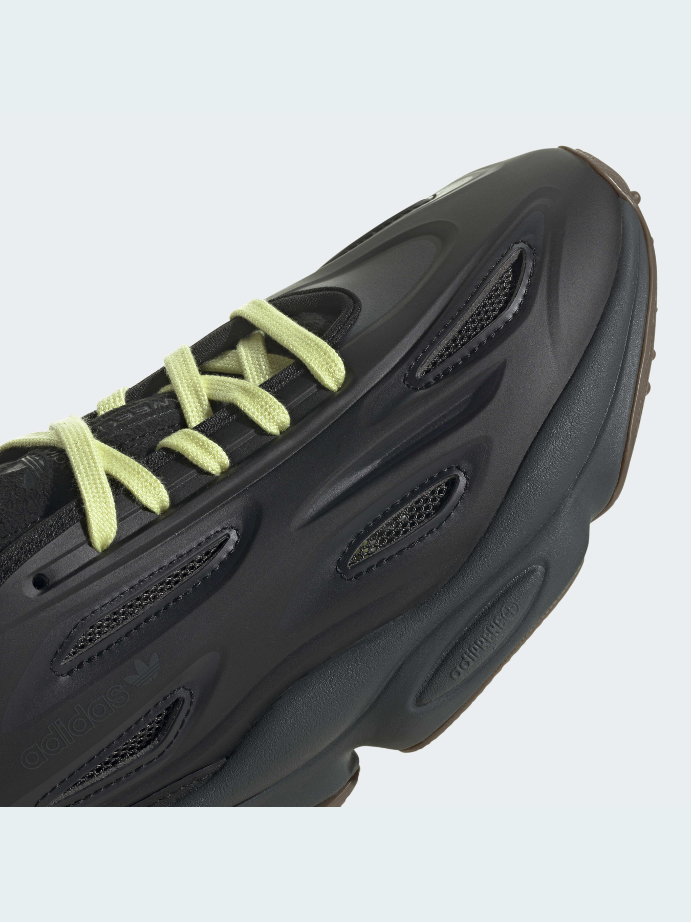 Кроссовки повседневные Adidas Ozweego модель H04235 Фото