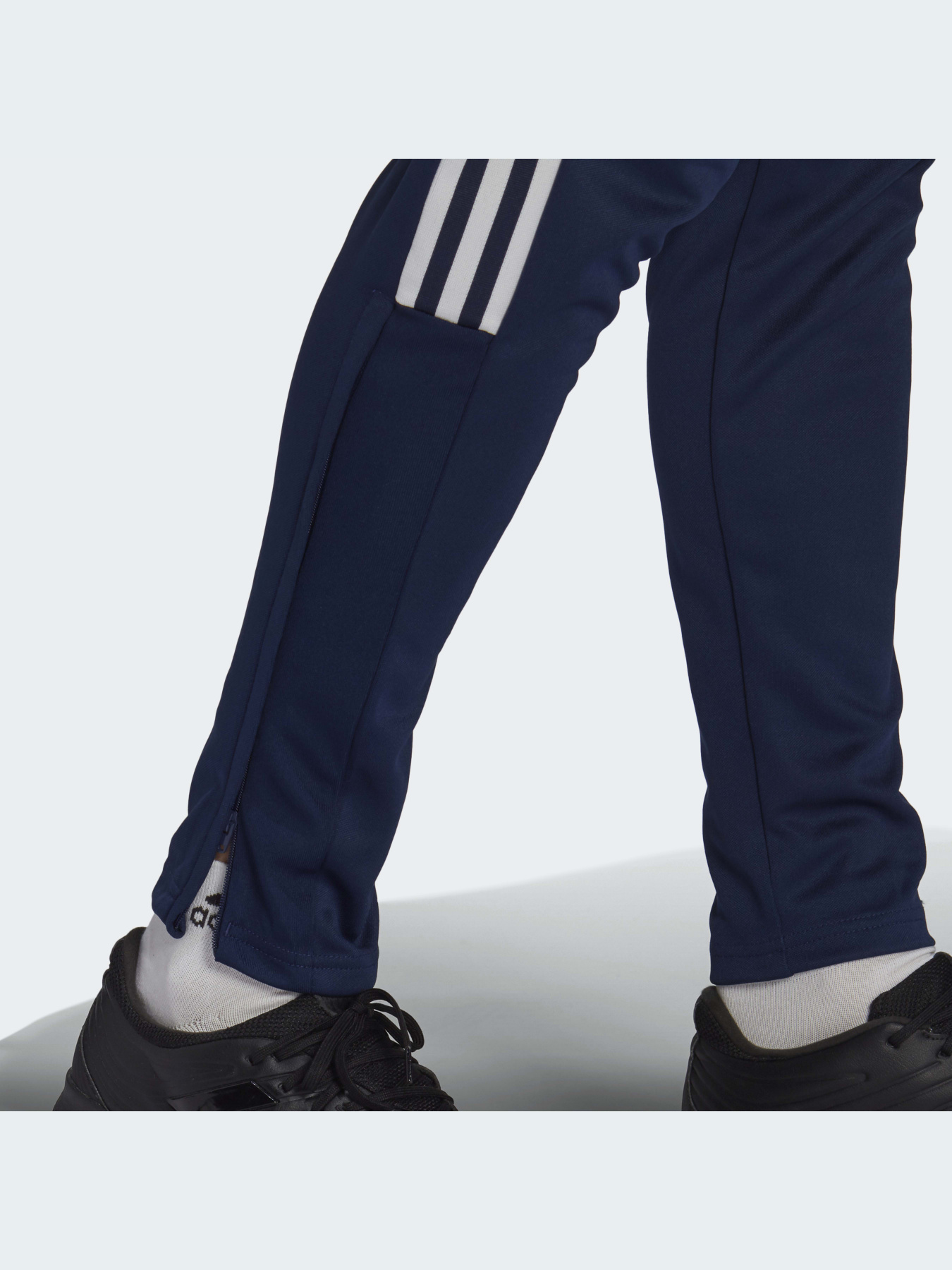 Штани спортивні Adidas Tiro модель GE5425 Фото