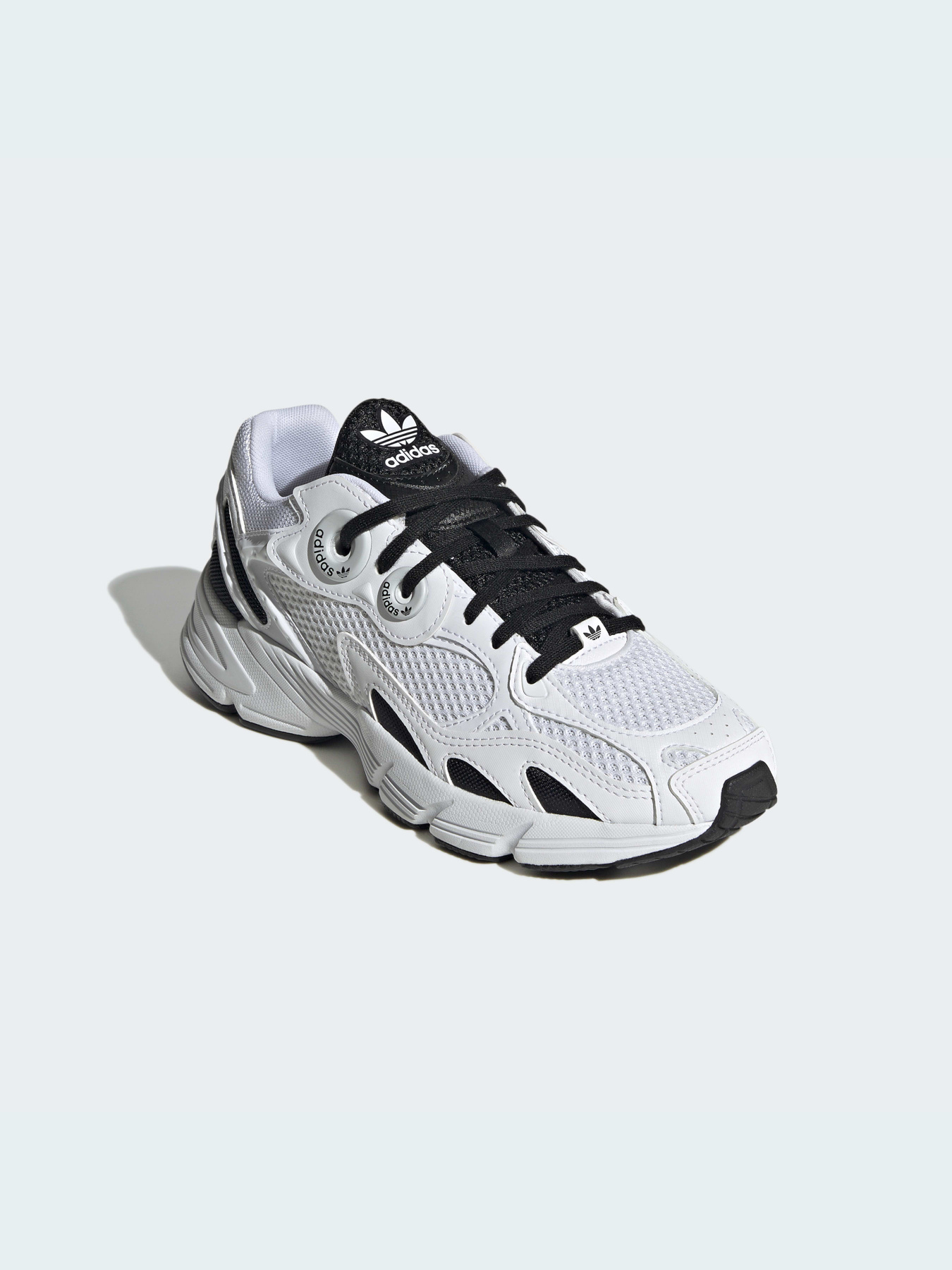 Кроссовки Adidas Astir модель HR0780 Фото