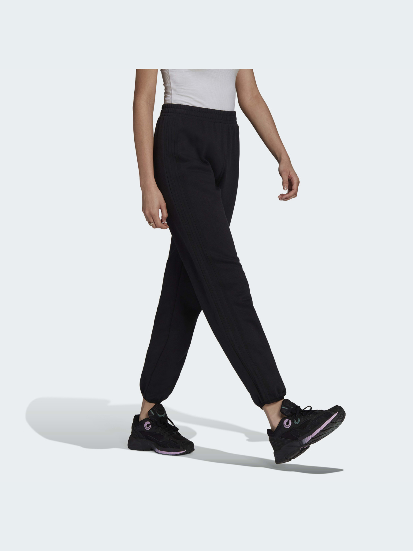 Джоггеры Adidas модель HE4680 Фото