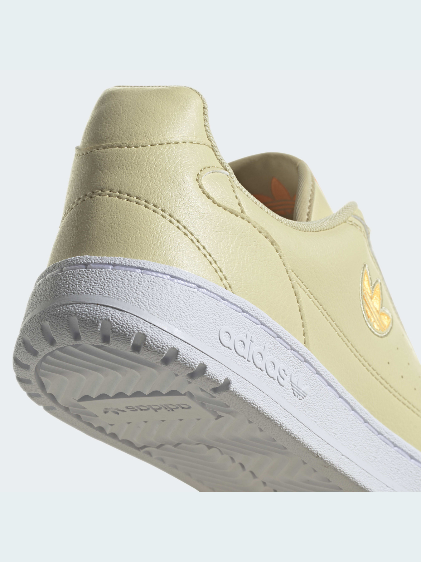 Кросівки Adidas модель GY8253 Фото