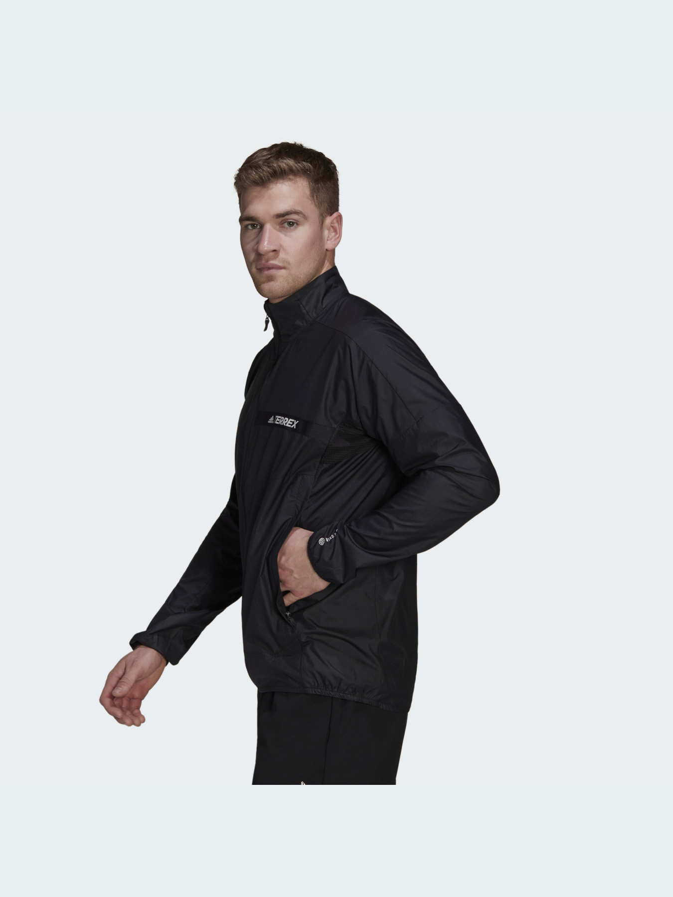 Ветровка Adidas модель H53405 Ветровка Adidas модель H53405 Фото