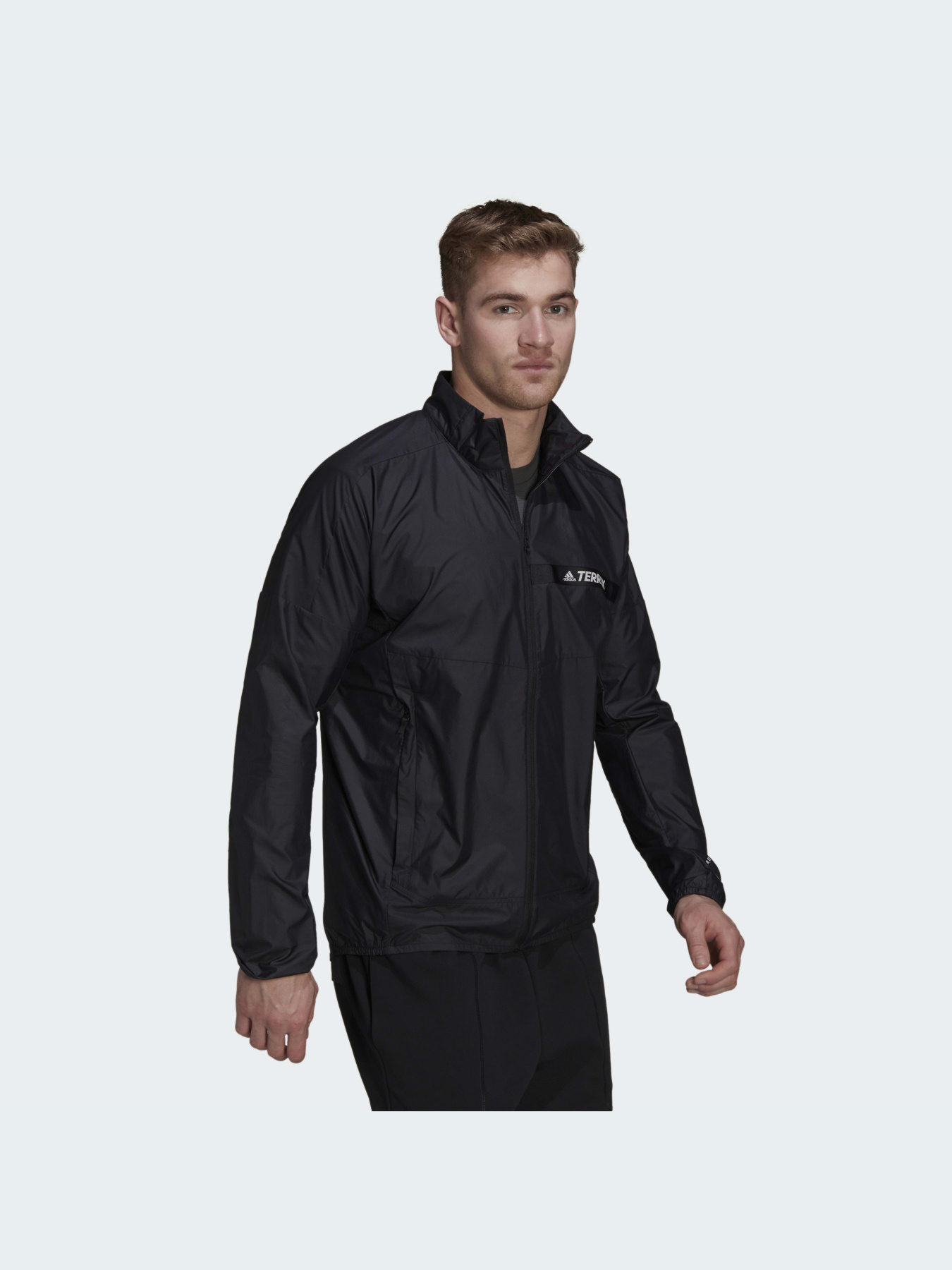 Ветровка Adidas модель H53405 Ветровка Adidas модель H53405 Фото