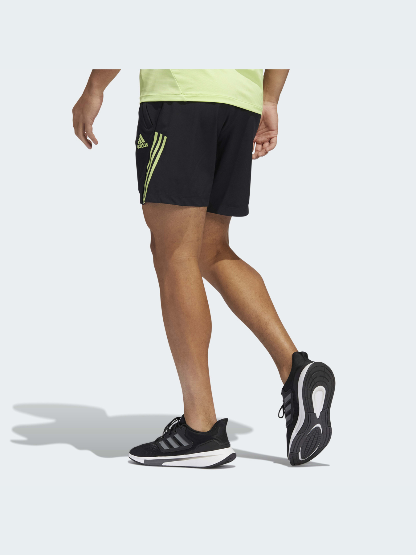 Шорты спортивные Adidas модель HE6982 Фото